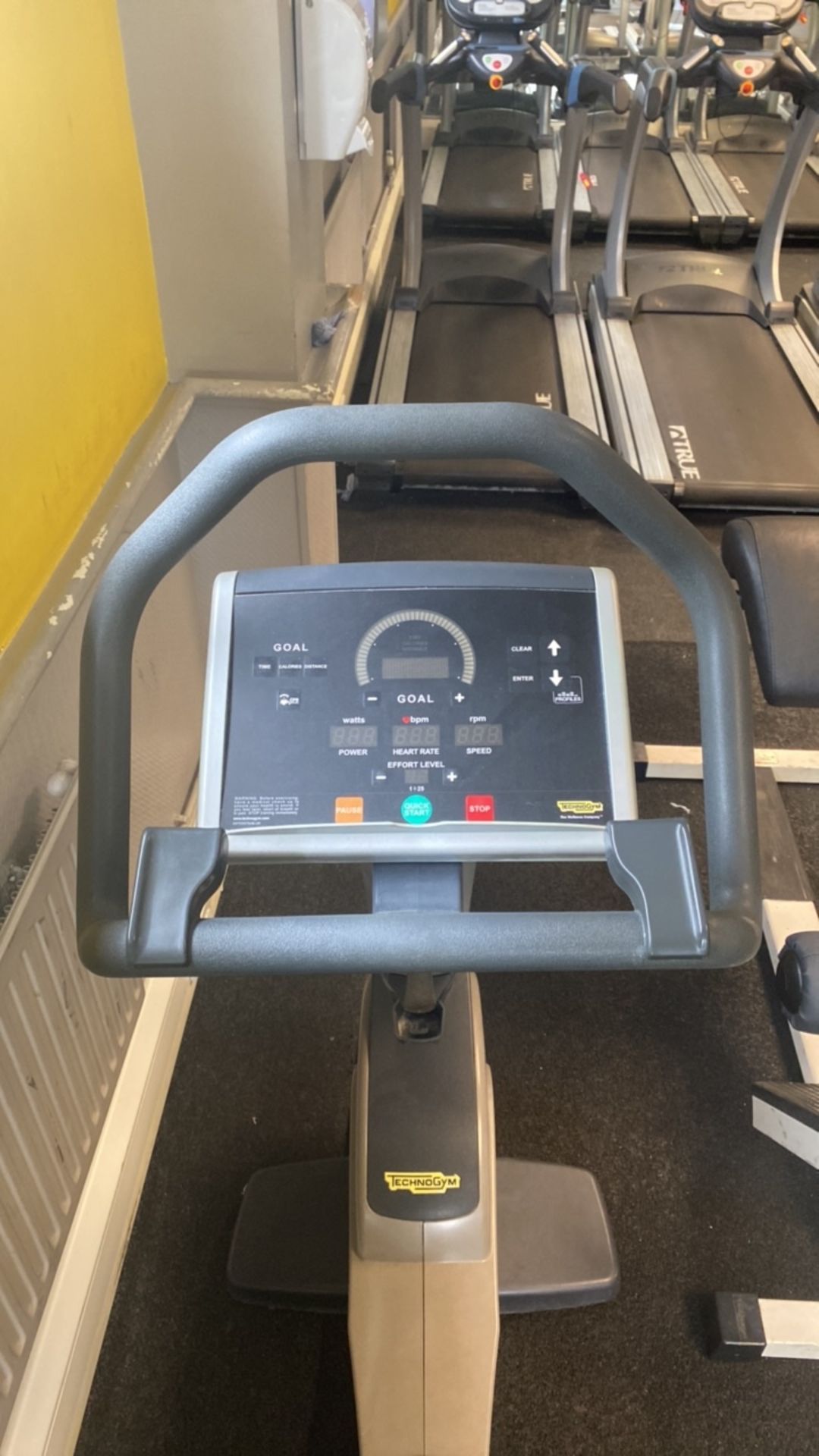 Technogym Upright Bike - Image 3 of 4