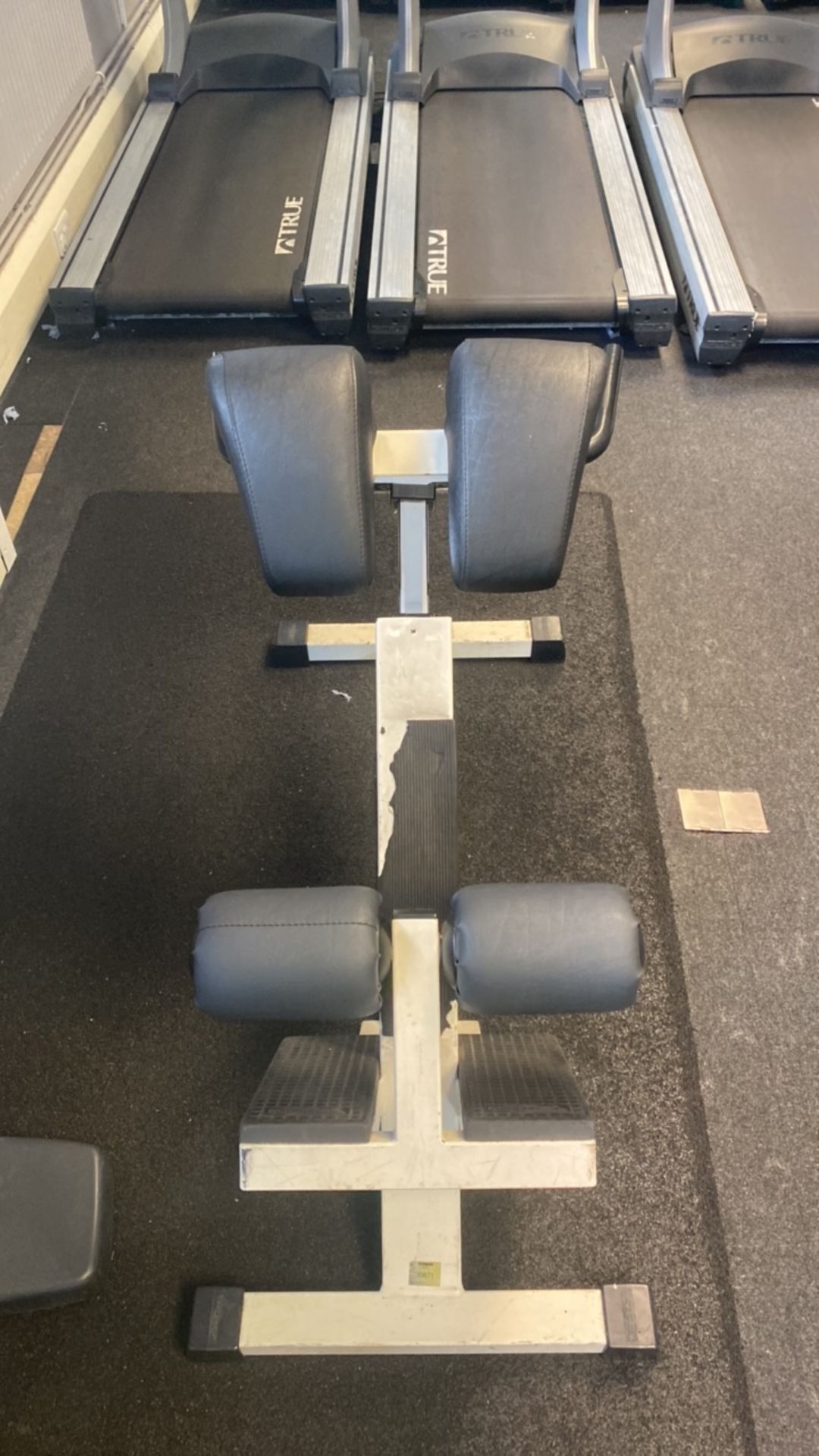 Hyperextension Bench - Image 2 of 3