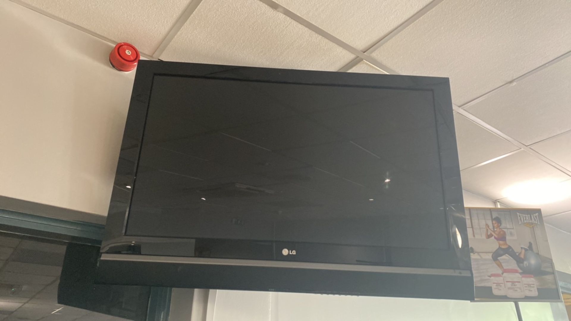 LG 42" TV