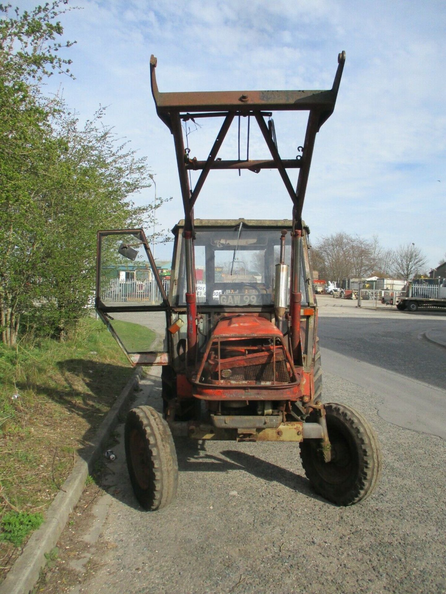 Zetor 5718 tractor & Loader 58 hp - Image 6 of 8