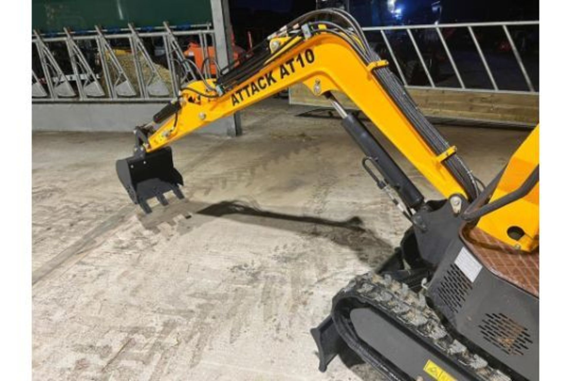 New And Unused Attack AT10 1 Ton Mini Digger - Image 4 of 11