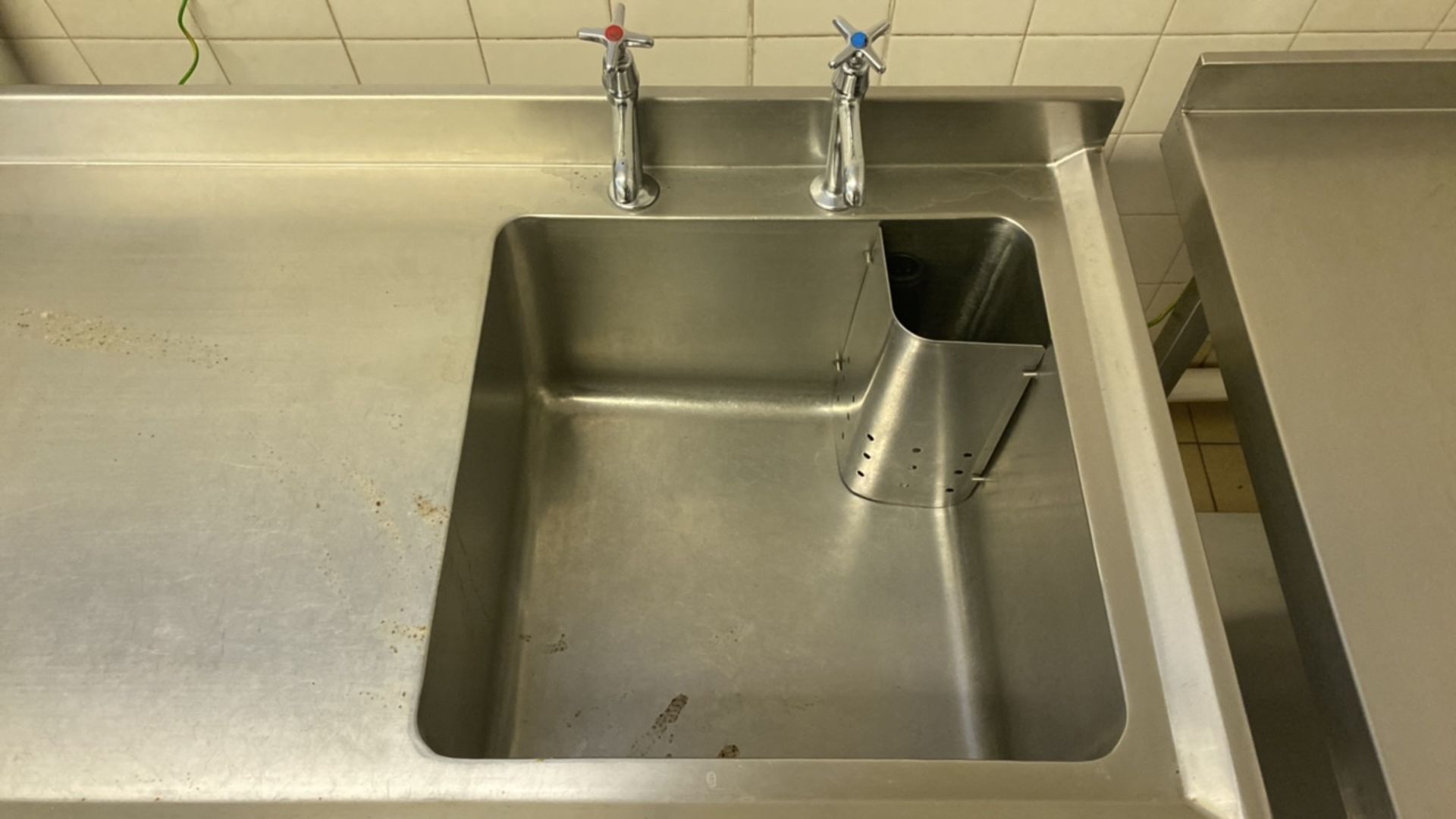 Stainless Steel Deep Based Sink - Image 3 of 4