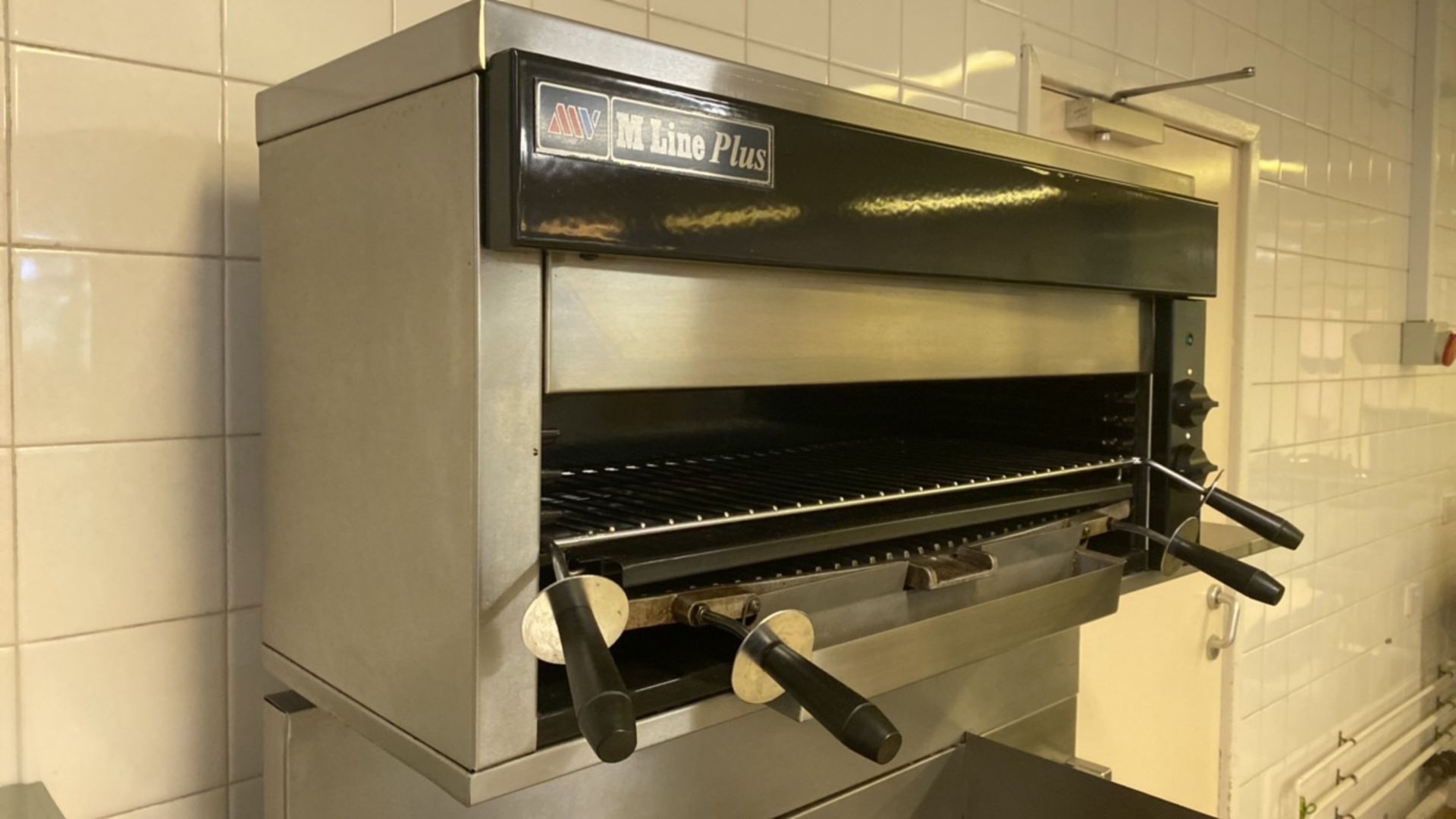 Morewood M Line Plus Grill - Image 2 of 4