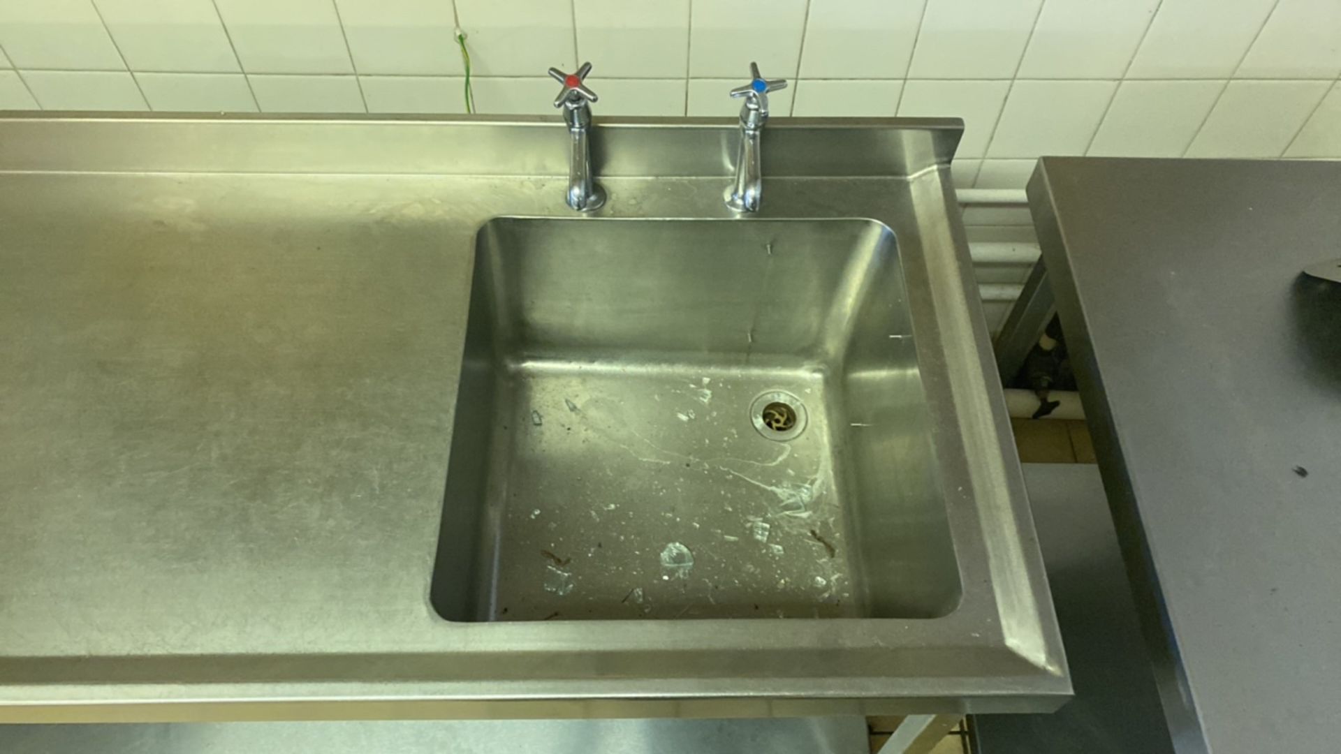 Stainless Steel Deep Based Sink - Image 3 of 4