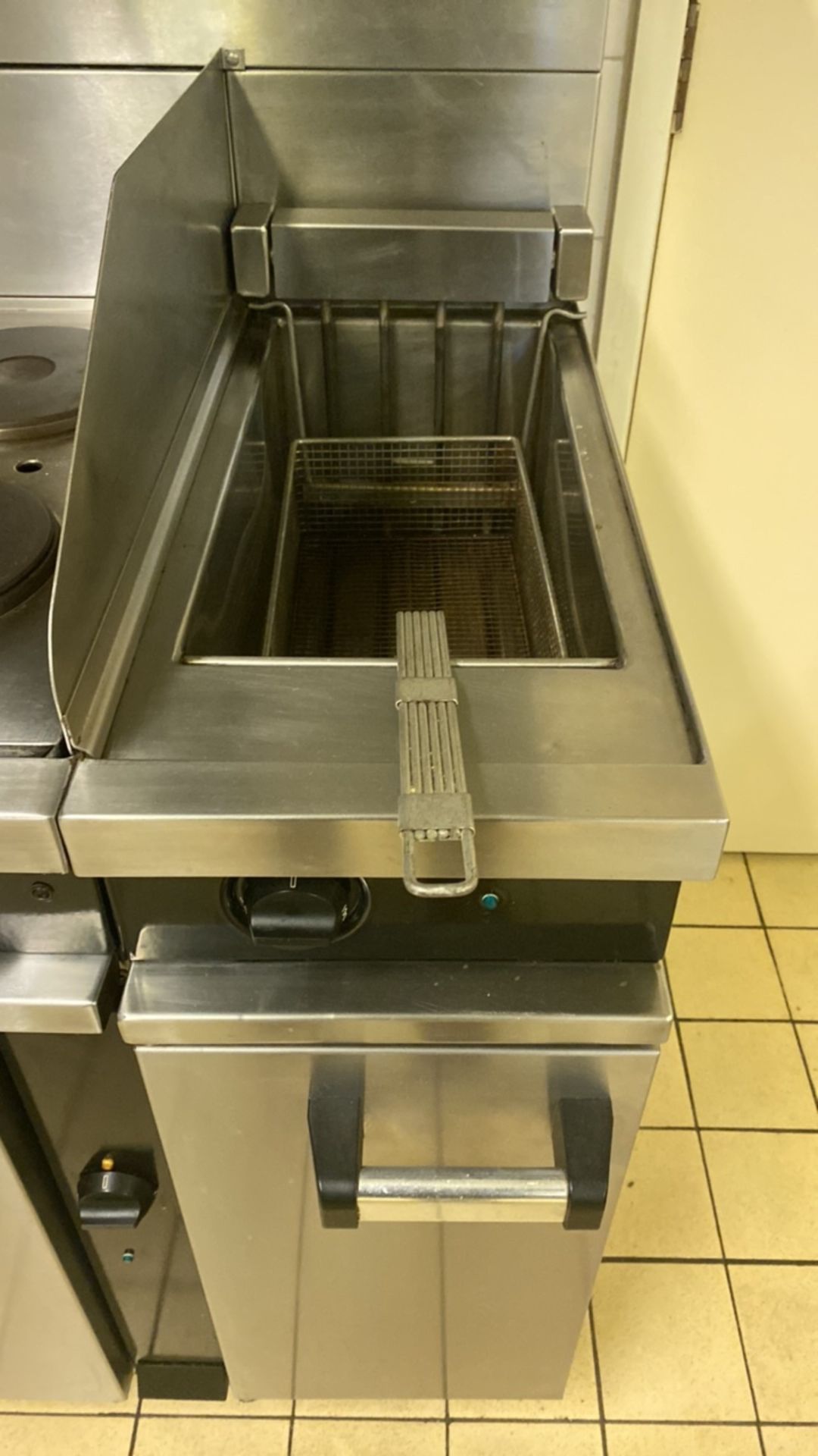 Morewood M Line Plus Solid Top Oven with Fryer - Image 6 of 7