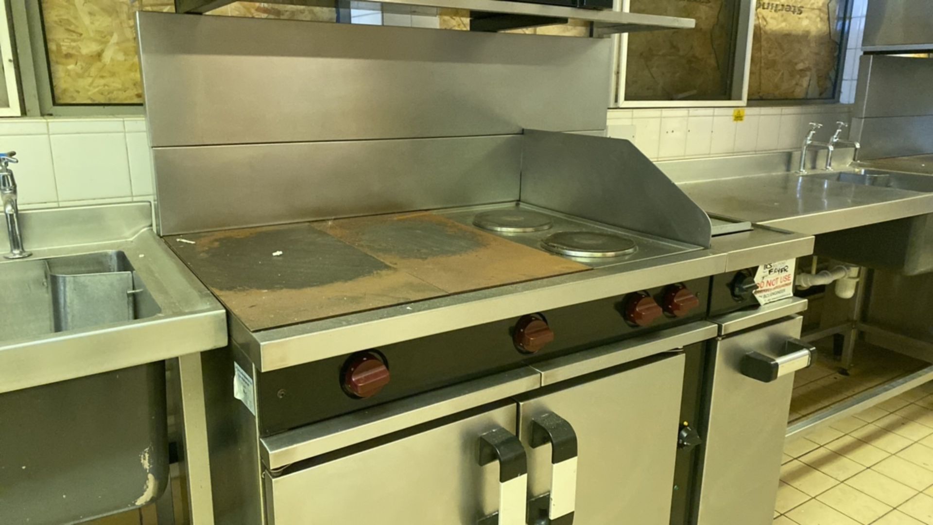 Morewood M Line Plus Solid Top Oven with Fryer - Image 3 of 6