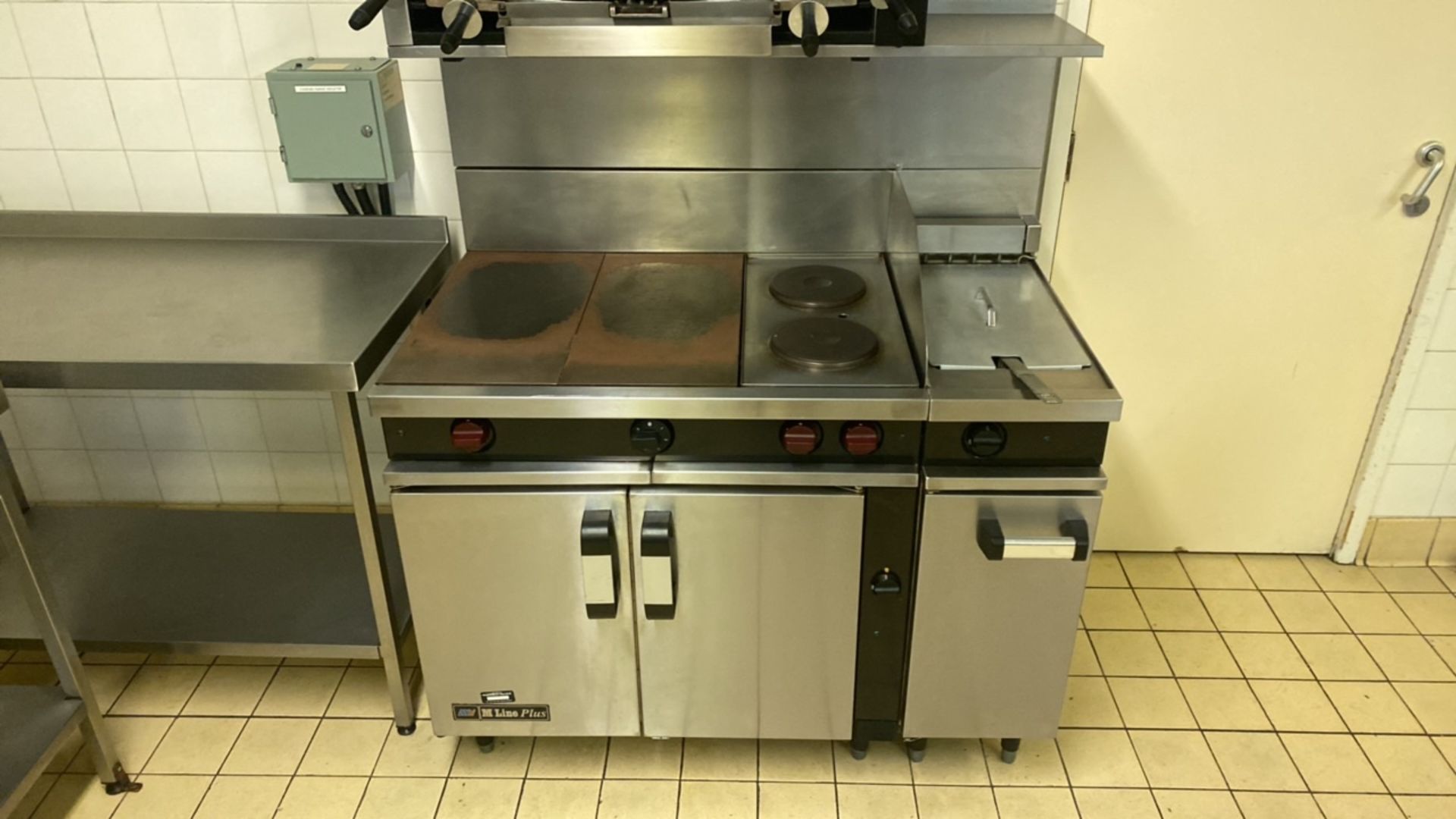 Morewood M Line Plus Solid Top Oven with Fryer - Image 2 of 7