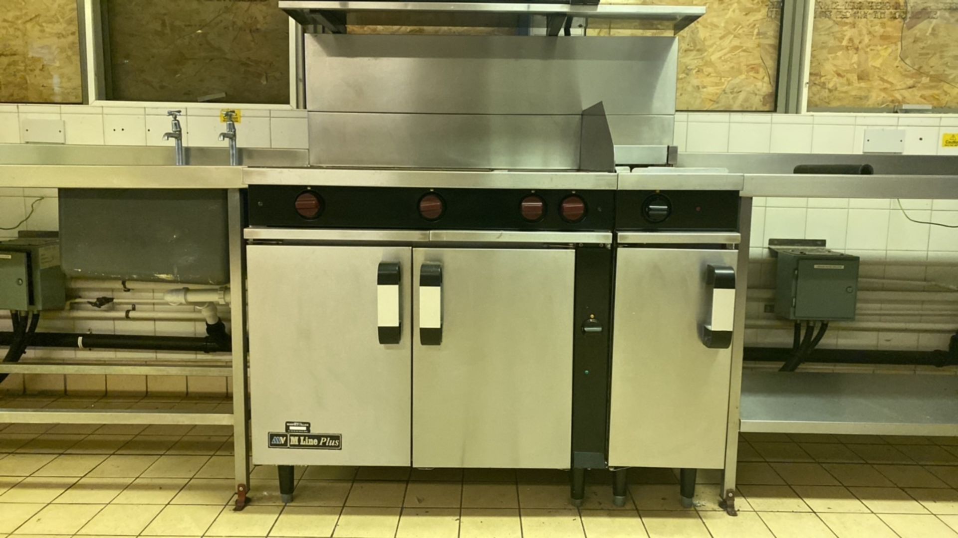 Morewood M Line Plus Solid Top Oven with Fryer