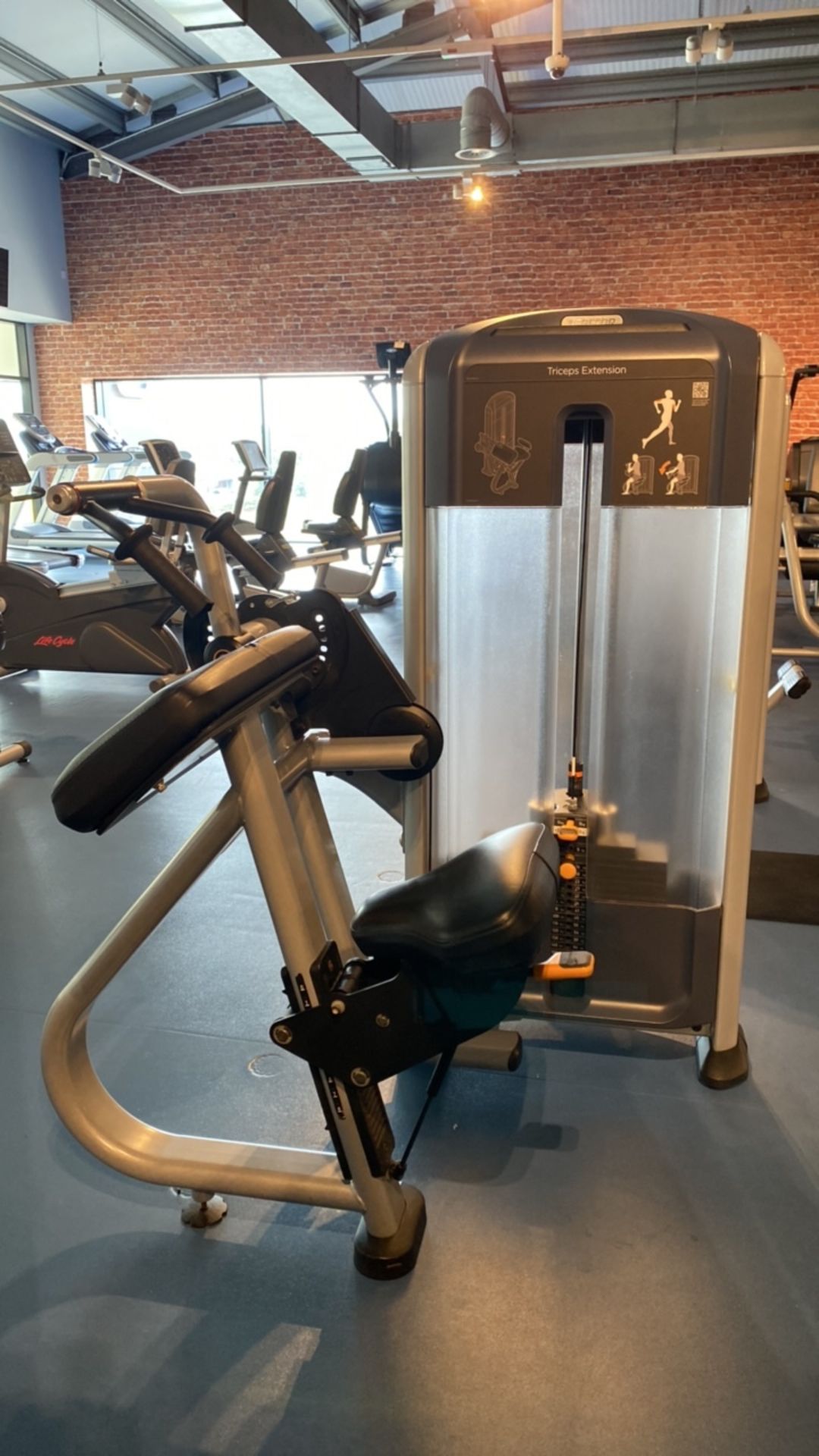 Precor Tricep Curl Machine - Image 2 of 4