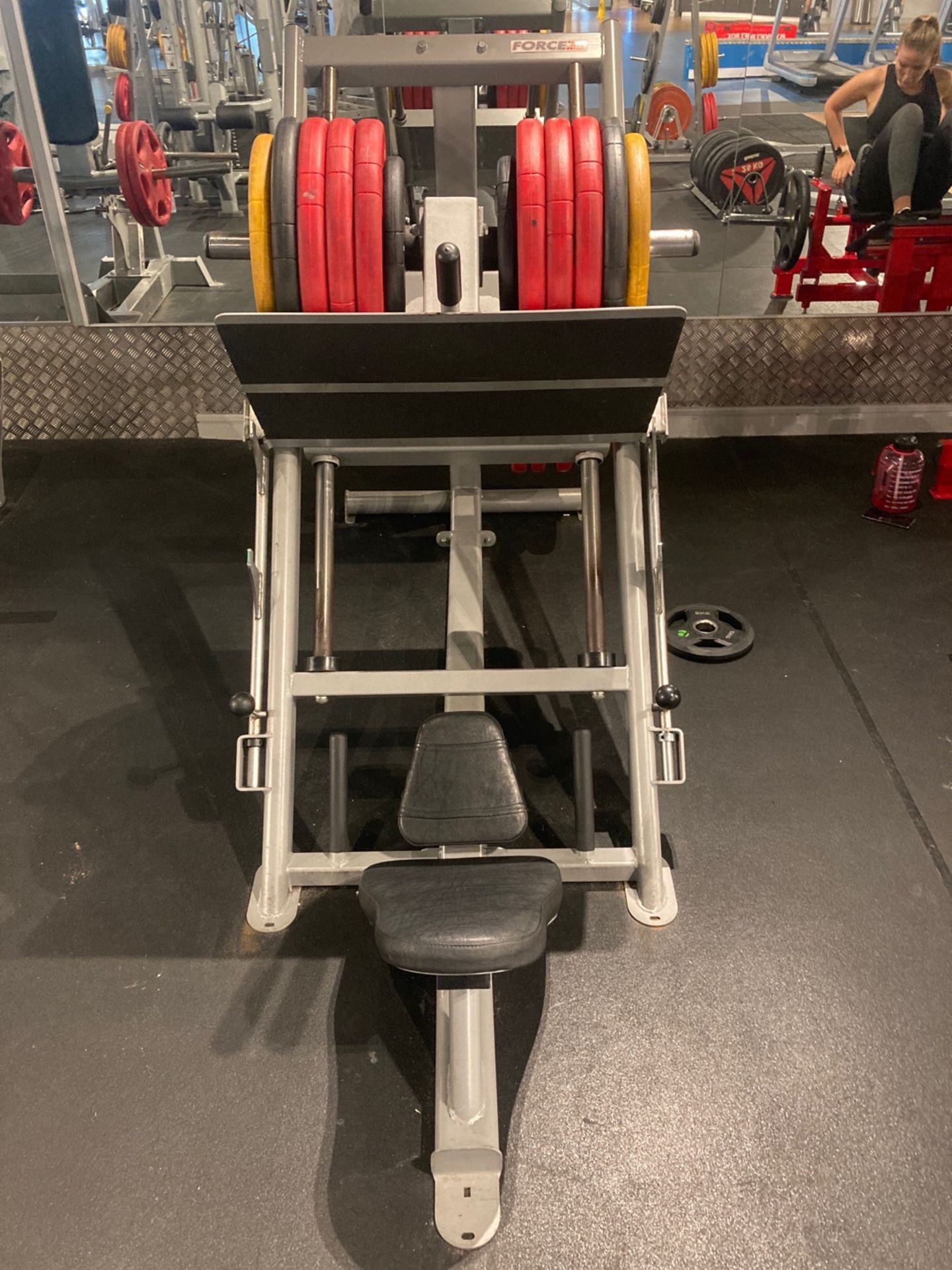 Force Inverted Leg Press