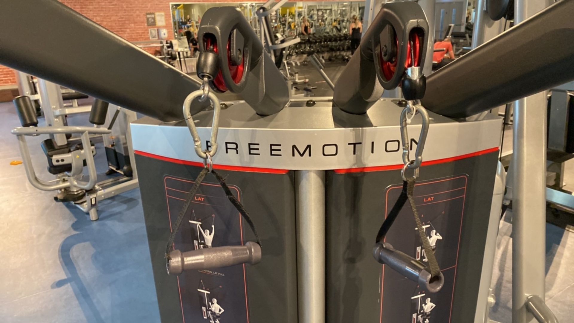 Freemotion Lat Pulldown machine - Image 4 of 5