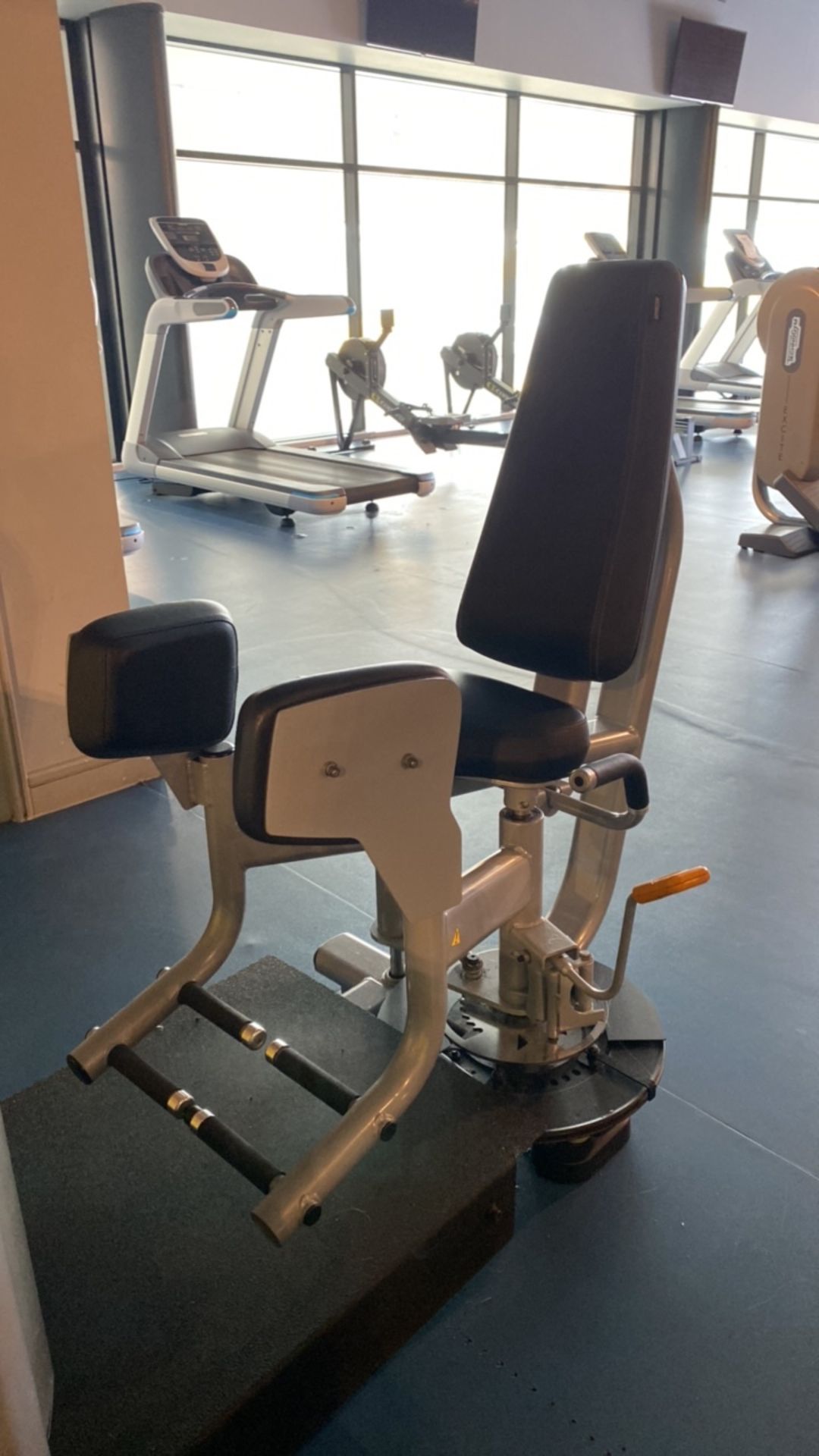 Precor Outer Thigh Machine - Image 5 of 5