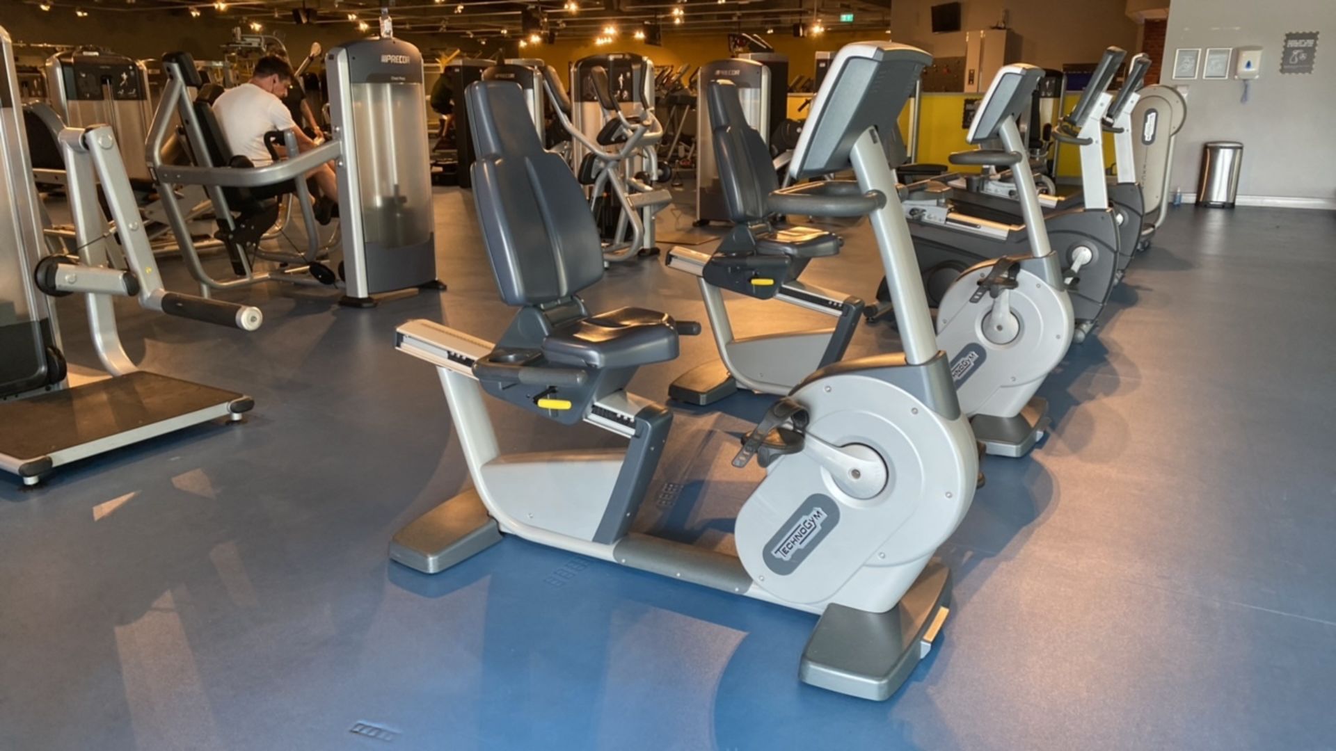 Technogym Recumbent Bike - Image 3 of 4