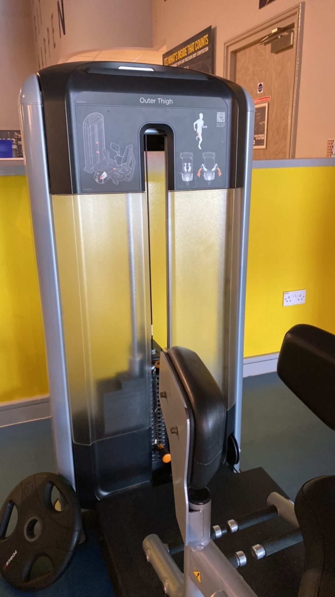 Precor Outer Thigh Machine - Image 4 of 5