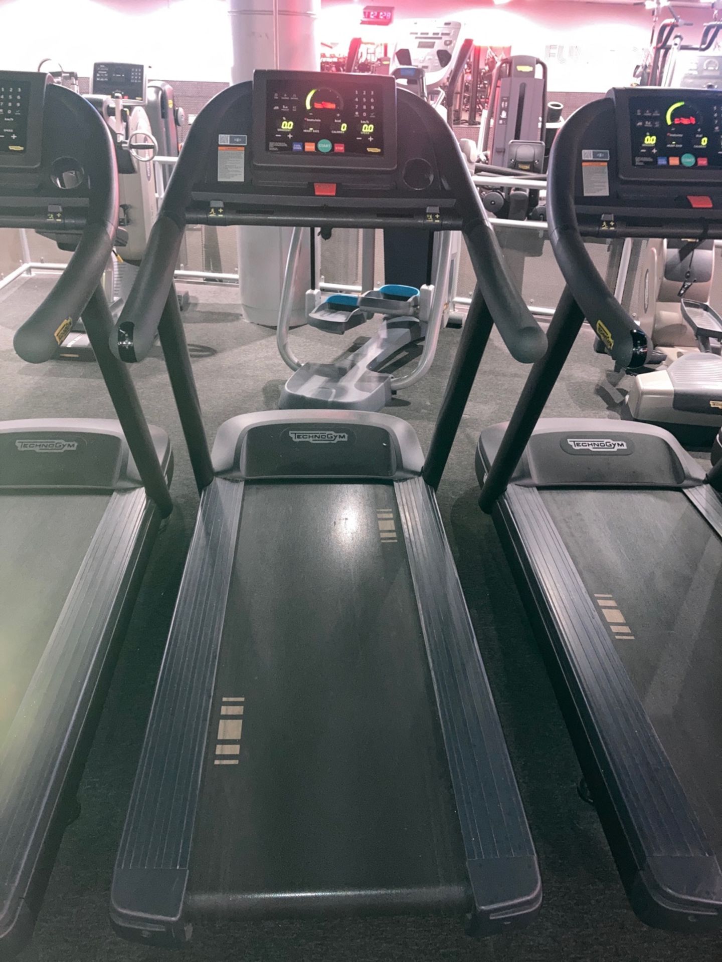 Technogym Elite Jog Treadmill - Image 2 of 6