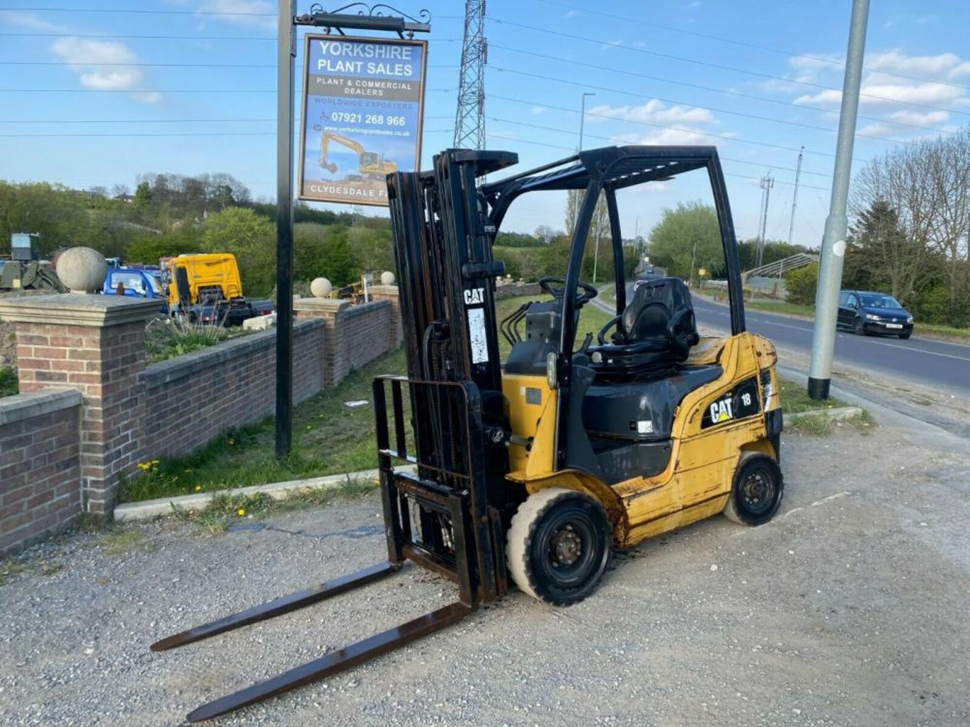 CATERPILLAR DP18N DIESEL FORKLIFT DIGGER TELEHANDL - Image 2 of 8