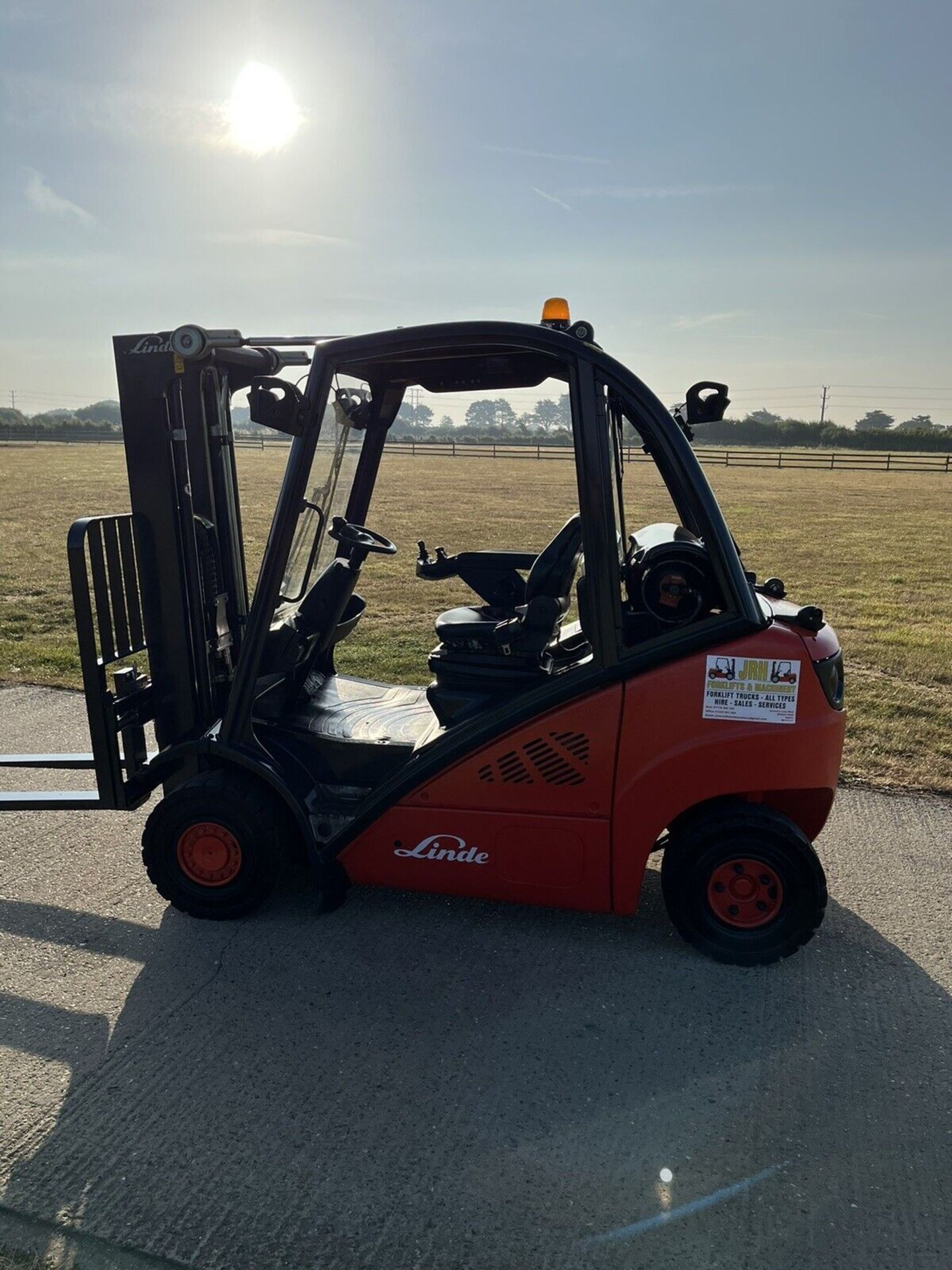 Linde H25 Gas Forklift Container Spec - Image 5 of 8