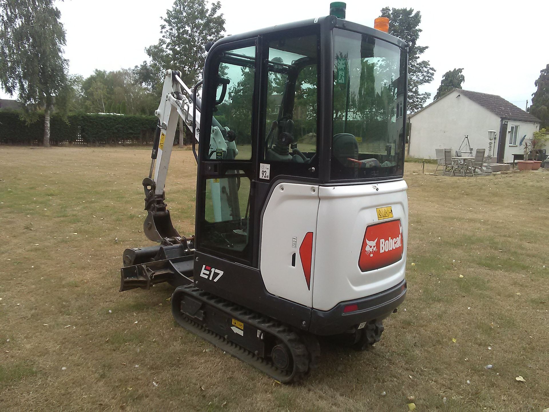 Bobcat E17 Mini Excavator - Image 4 of 10