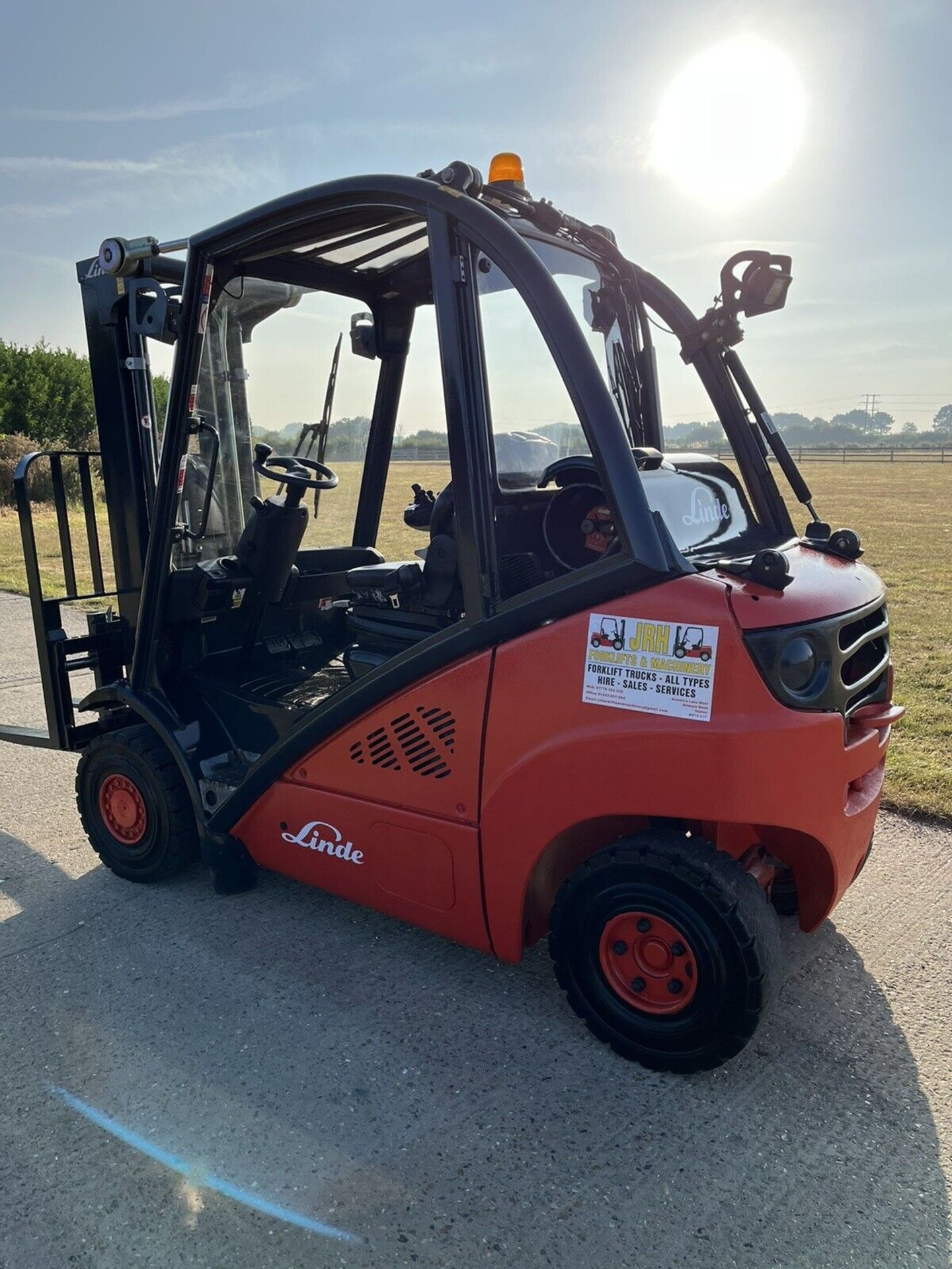 Linde H25 Gas Forklift Container Spec - Image 4 of 8