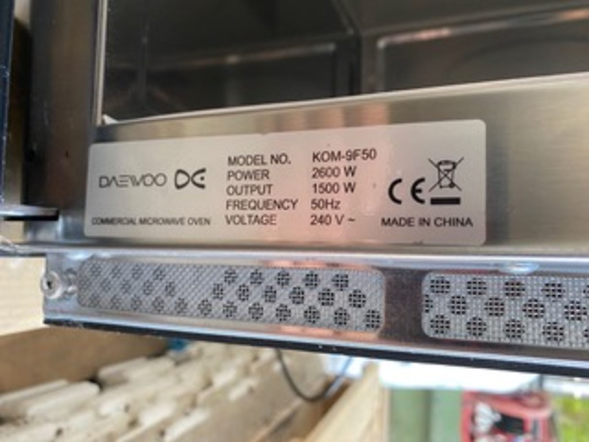 Commercial Microwave made by Daewoo - Image 6 of 6