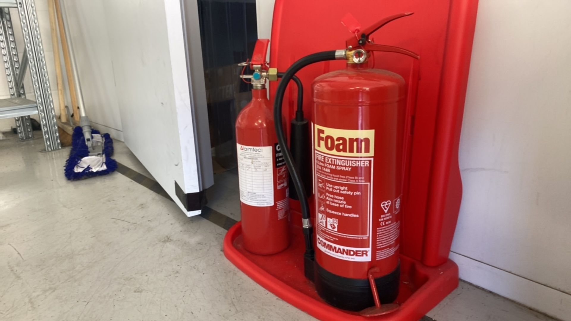 Fire Extinguisher X2 - Image 3 of 3