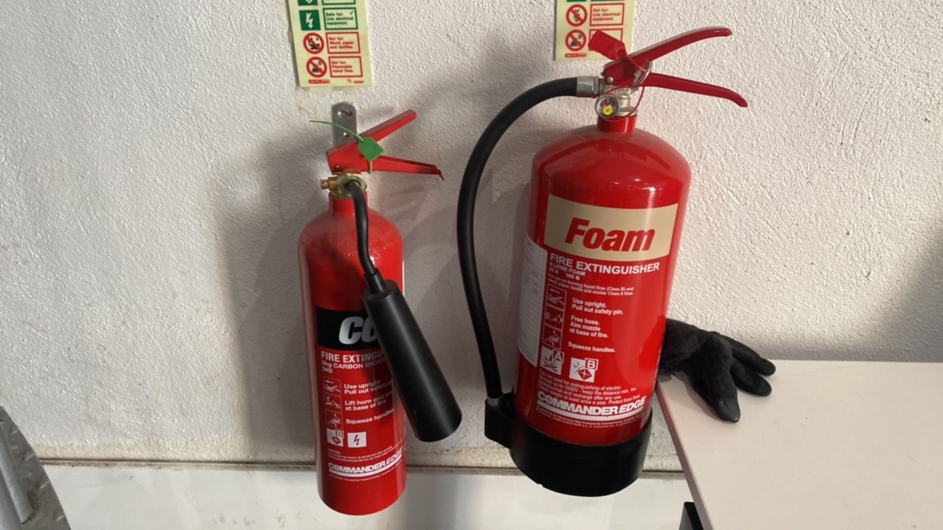 Fire Extinguisher X2 - Image 3 of 3