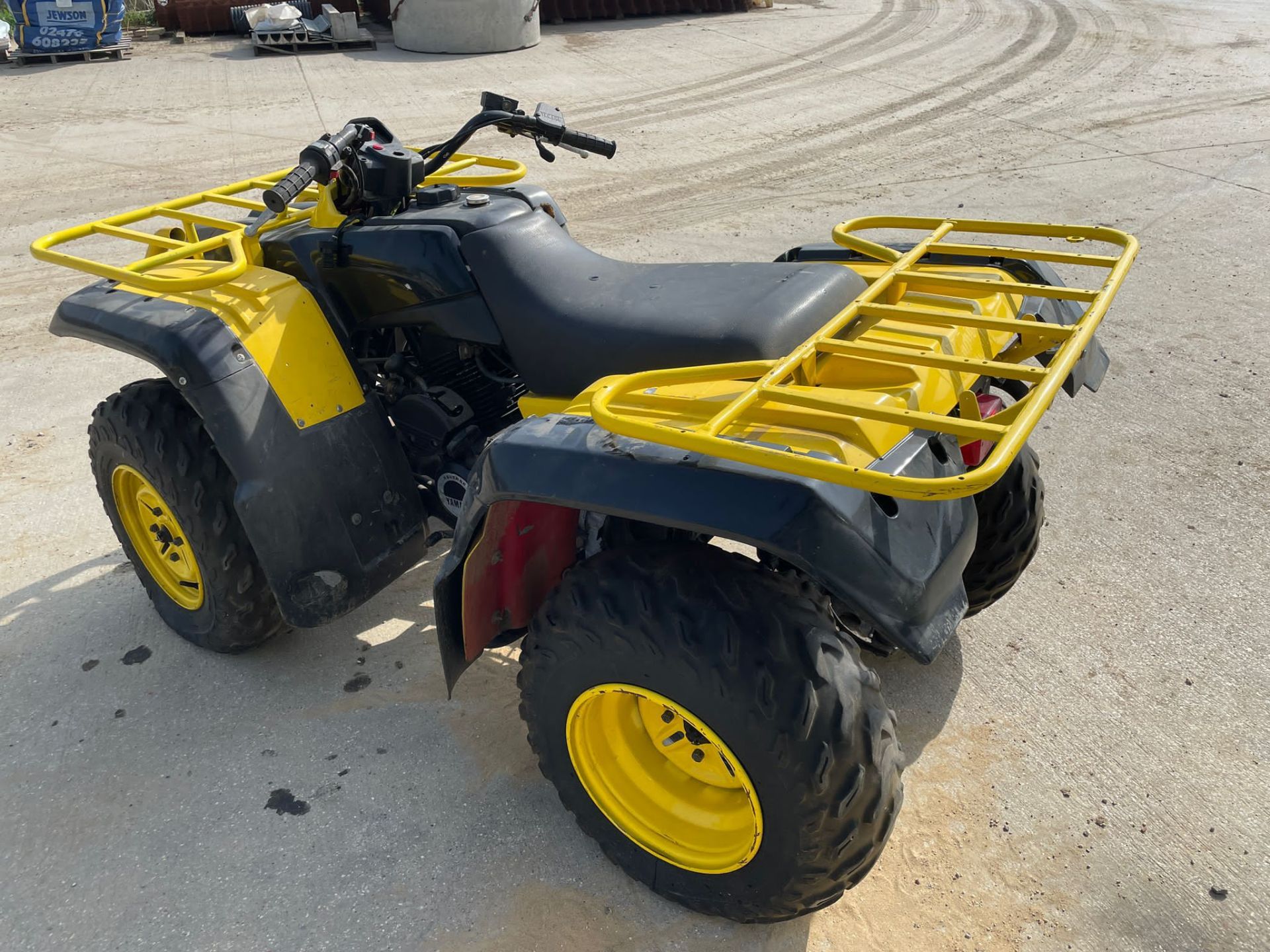 Yamaha Electric & Pull start Quad Bike, includes tow bar - Image 10 of 12