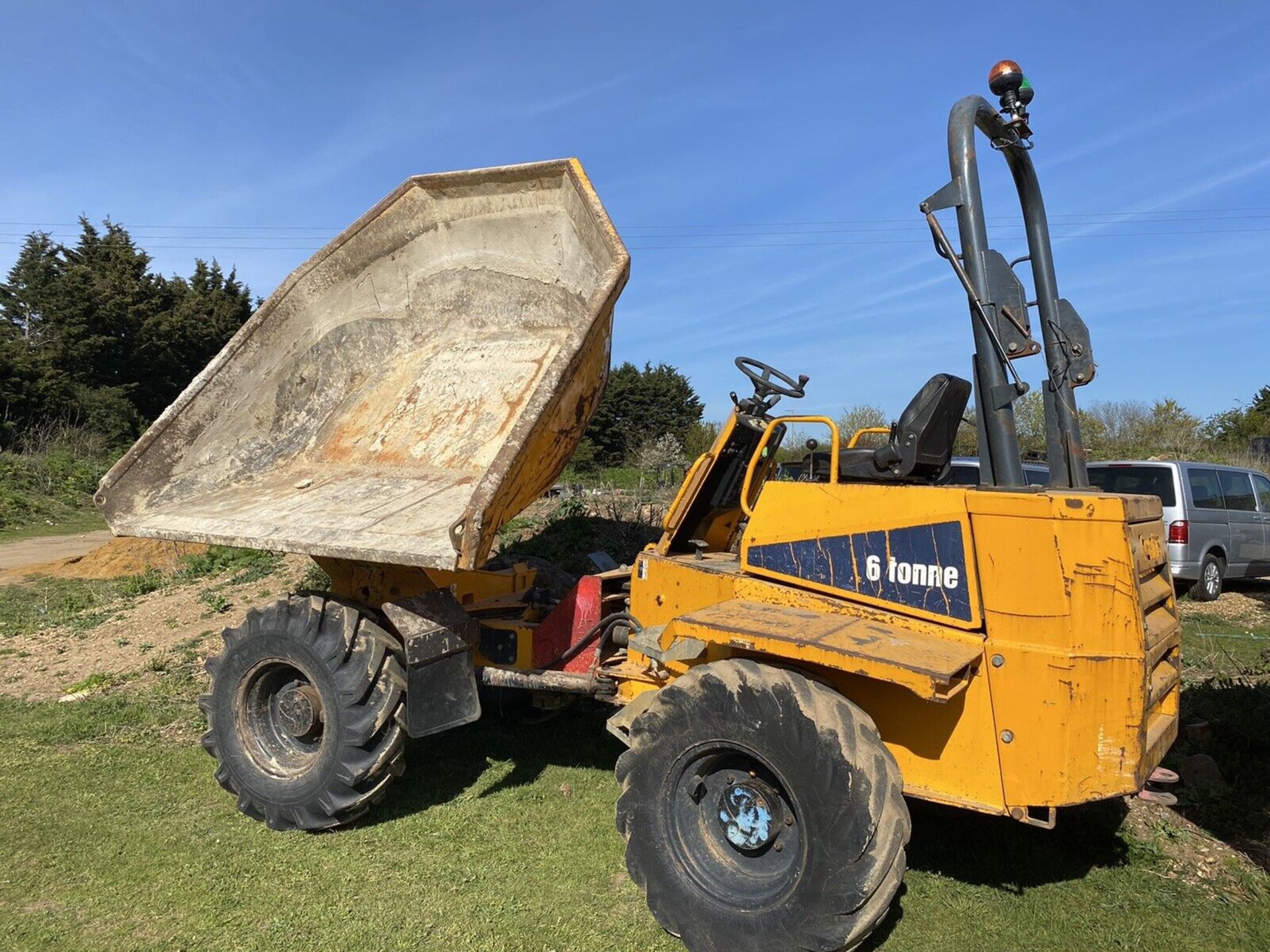 2010 6 TONNE THWAITES DUMPER SWIVEL.now £7995 - Image 4 of 11