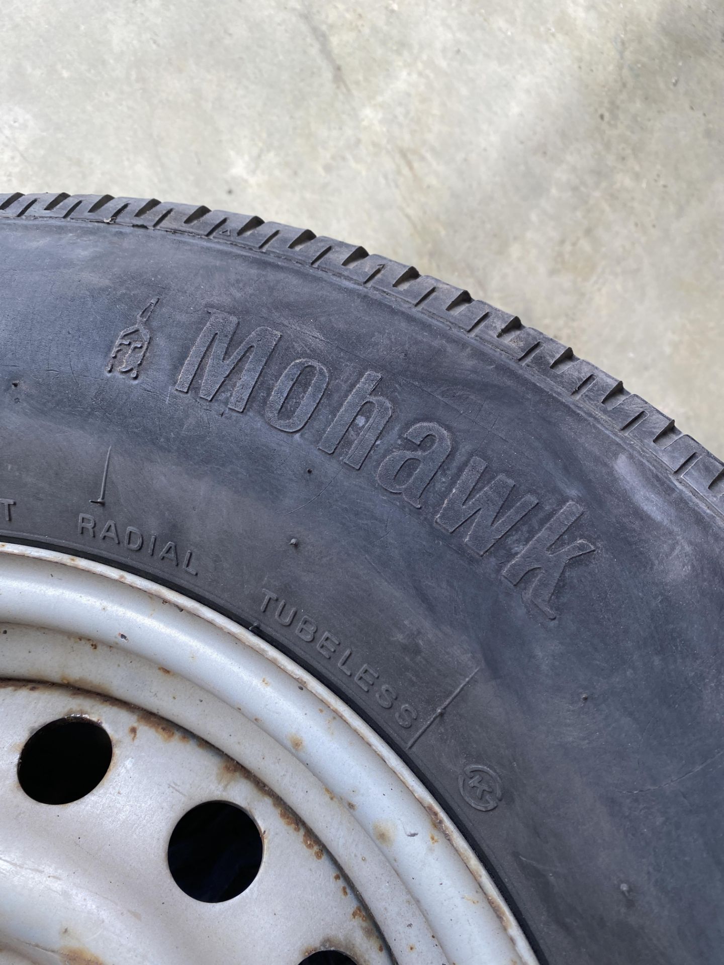 Mohawk 195/R14/C Steel 5 stud wheels / rims & tyres - Image 2 of 5