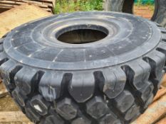 Single Earth Shifting Tyre