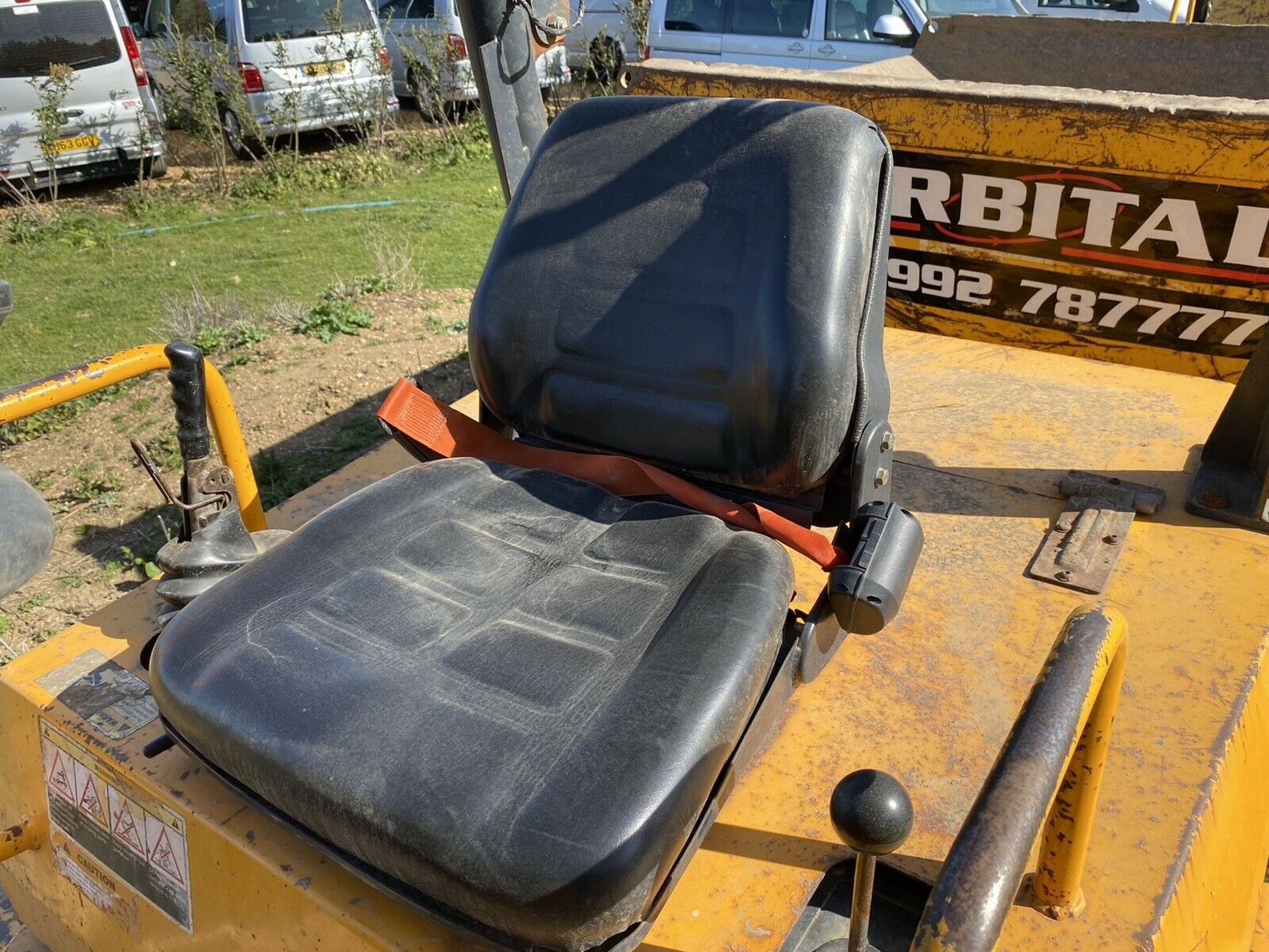 2010 6 TONNE THWAITES DUMPER SWIVEL.now £7995 - Image 7 of 11