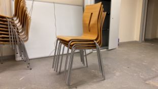Wooden Chair X4