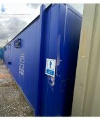 32ft toilet block