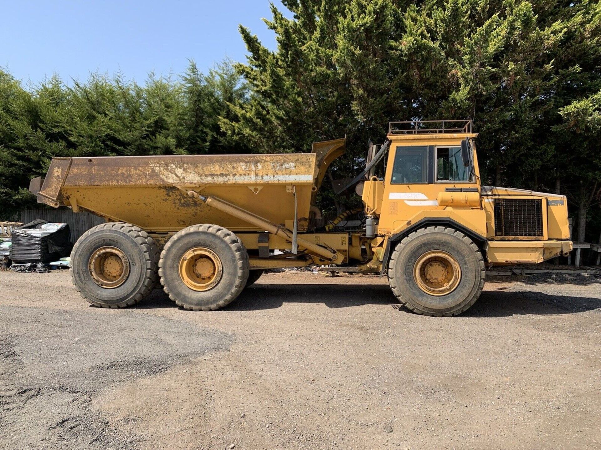 VOLVO A25C Dumper Truck - Image 4 of 10