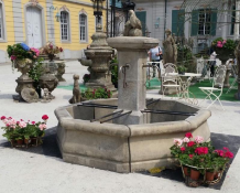 CAST STONE PROVINCIAL STYLE FOUNTAIN INC METALWORK APPROX 2M DIAMETER