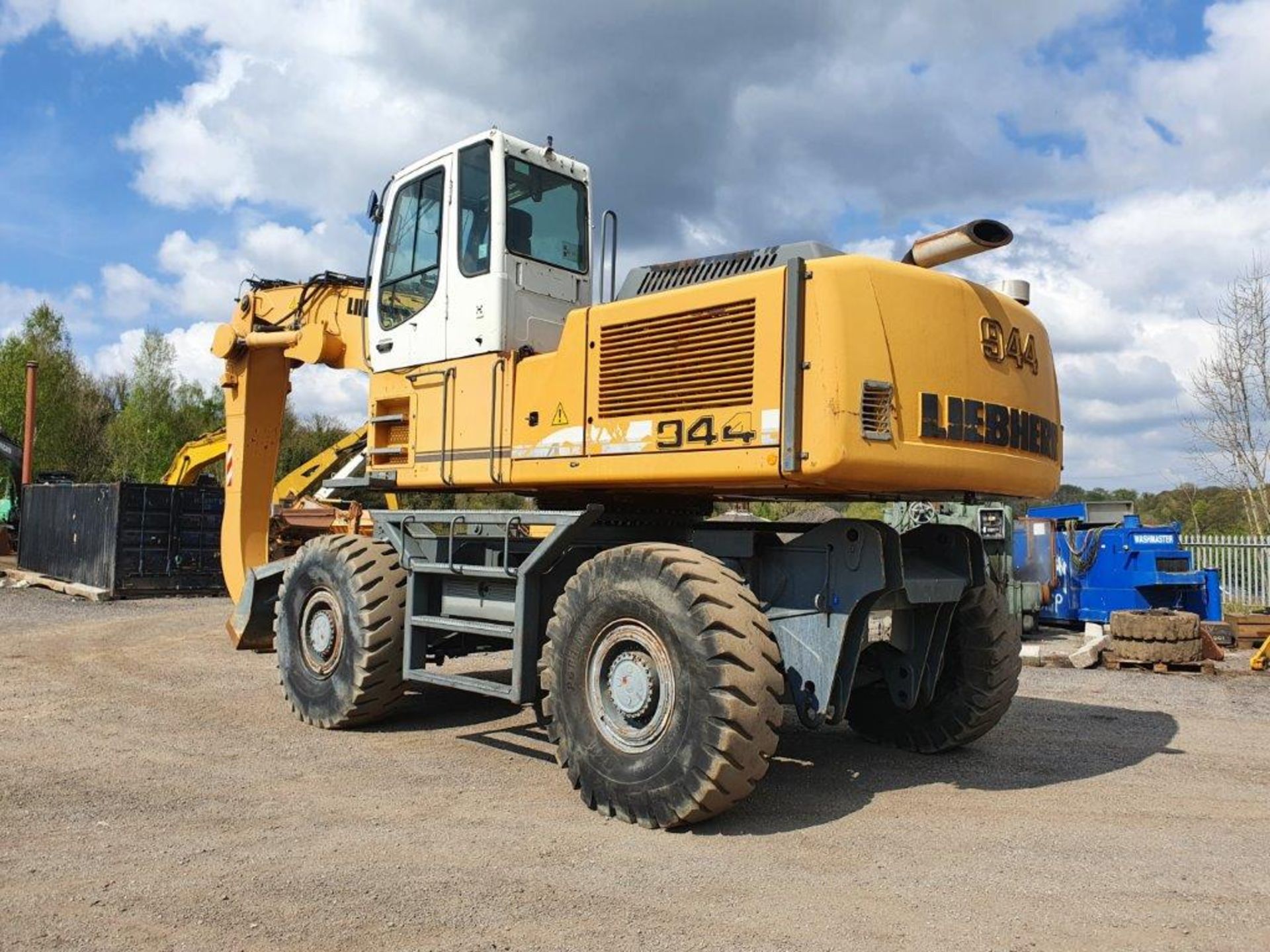 Liebherr 944C Waste / Scrap / Log Handler - Image 3 of 3