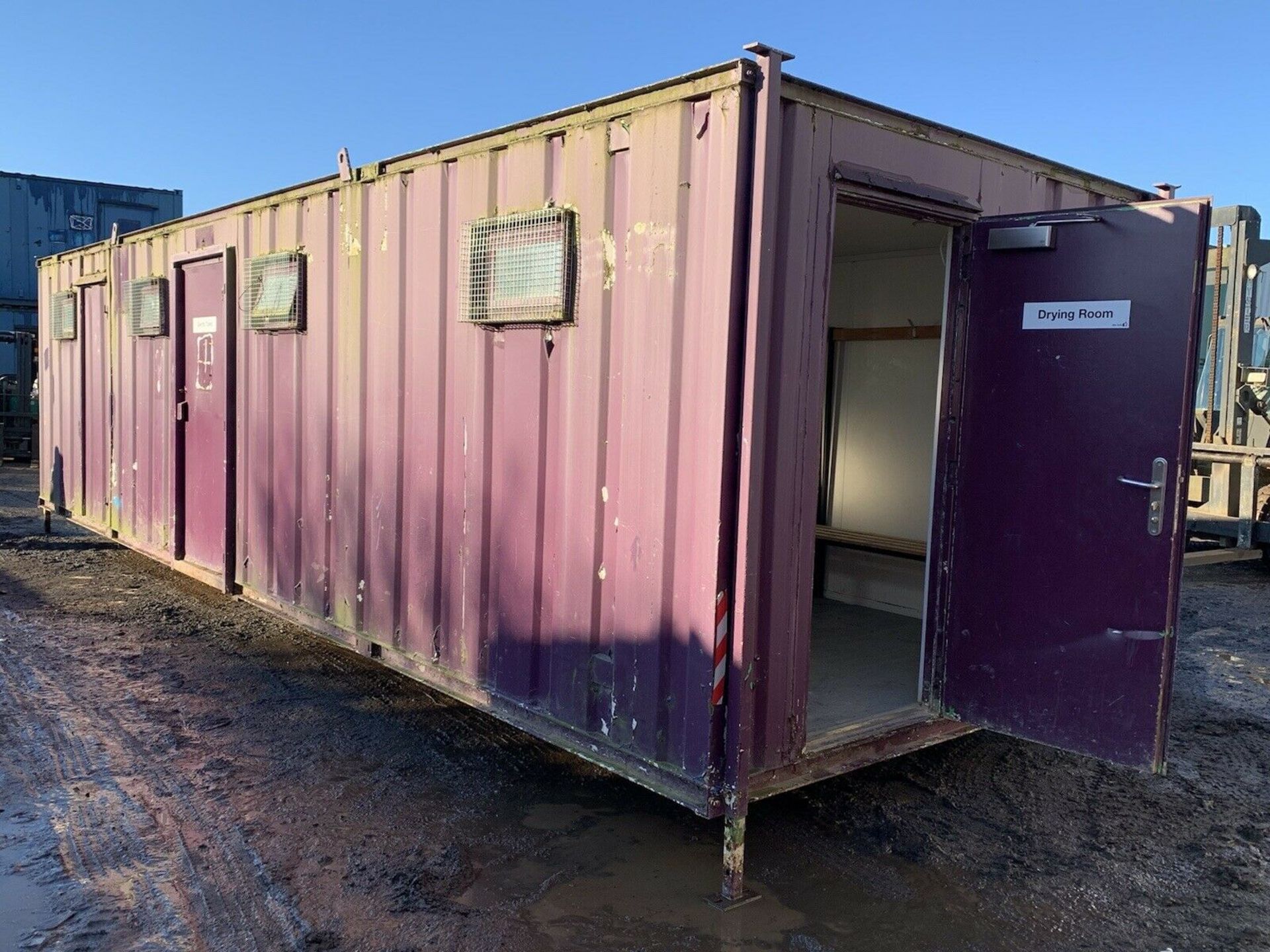 Portable Toilet Block With Shower Drying Room Site Cabin Steel Container 32ft - Image 9 of 11