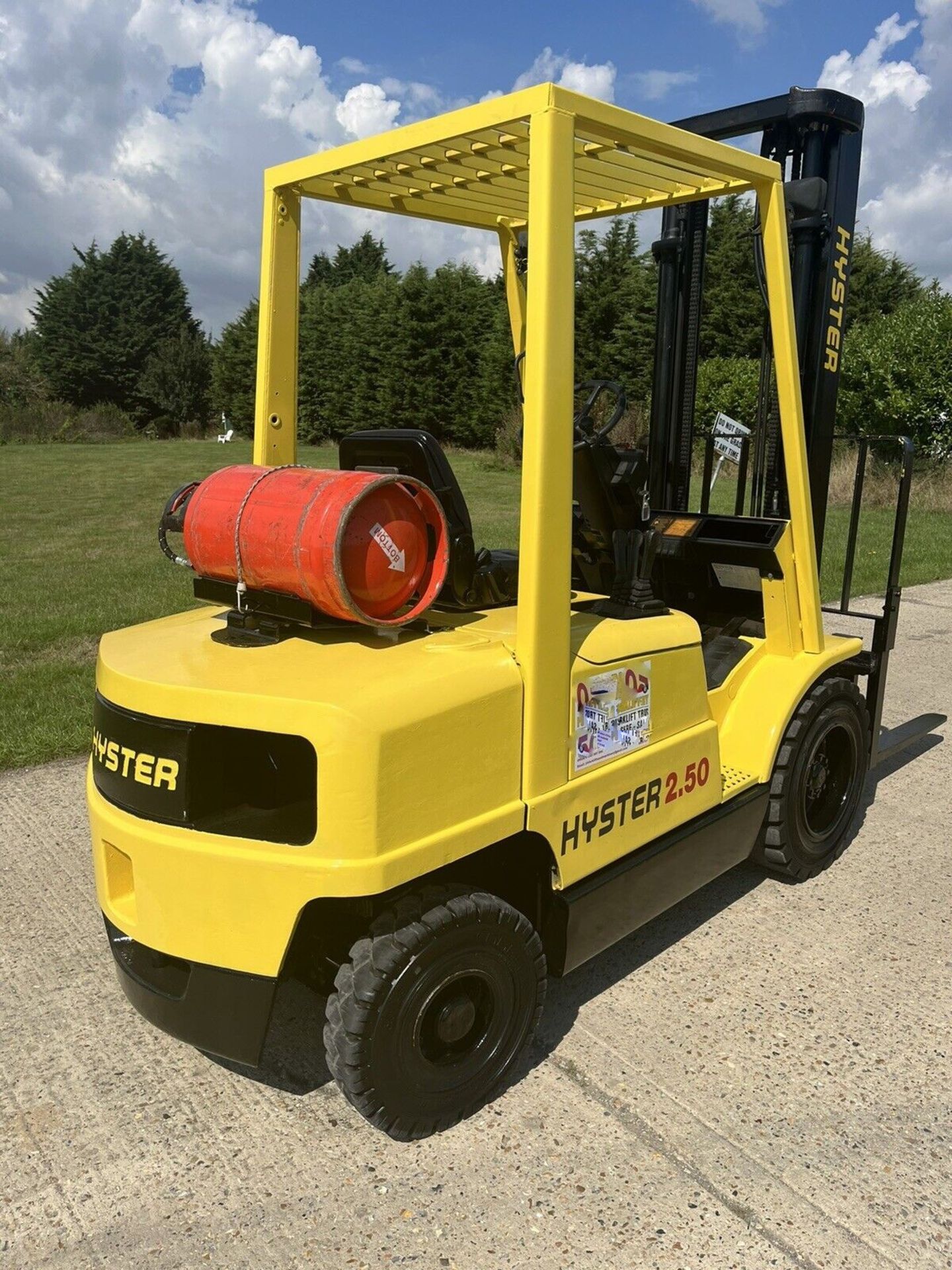 Hyster 2.5 Tonne Gas Forklift - Image 5 of 5