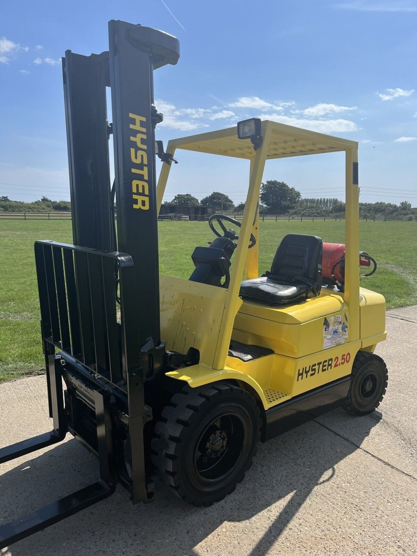 Hyster 2.5 Tonne Gas Forklift - Image 2 of 5