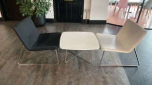 Lounge Chair X2 with Table