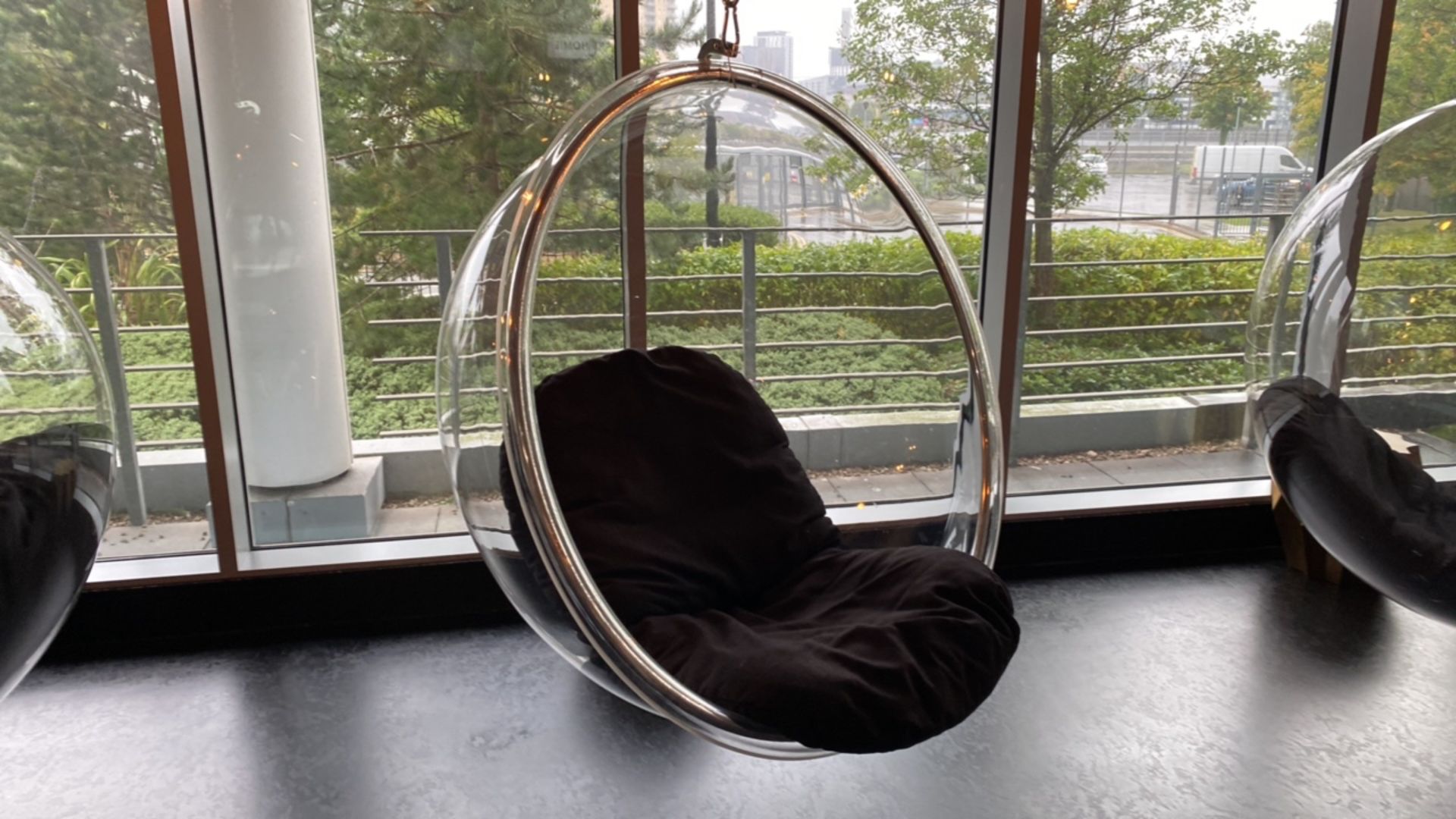 Eero Aarnio Hanging Bubble Chair Replica