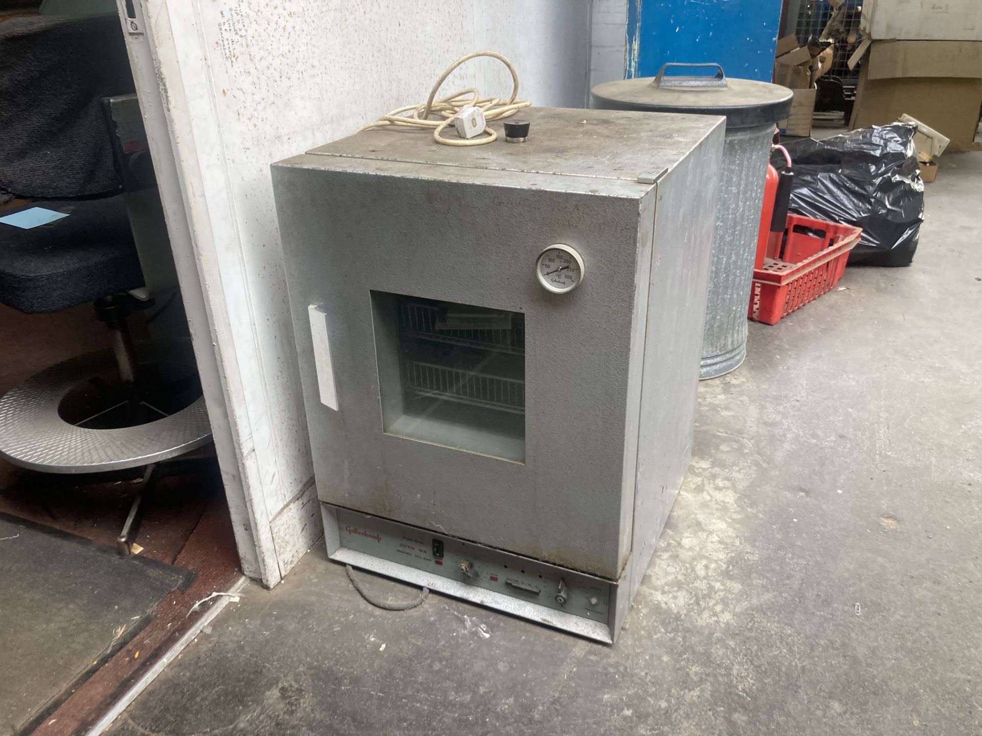 Toolroom oven - Image 2 of 3