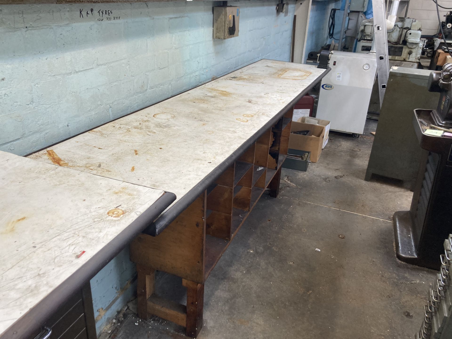 Workbenches - Image 2 of 4