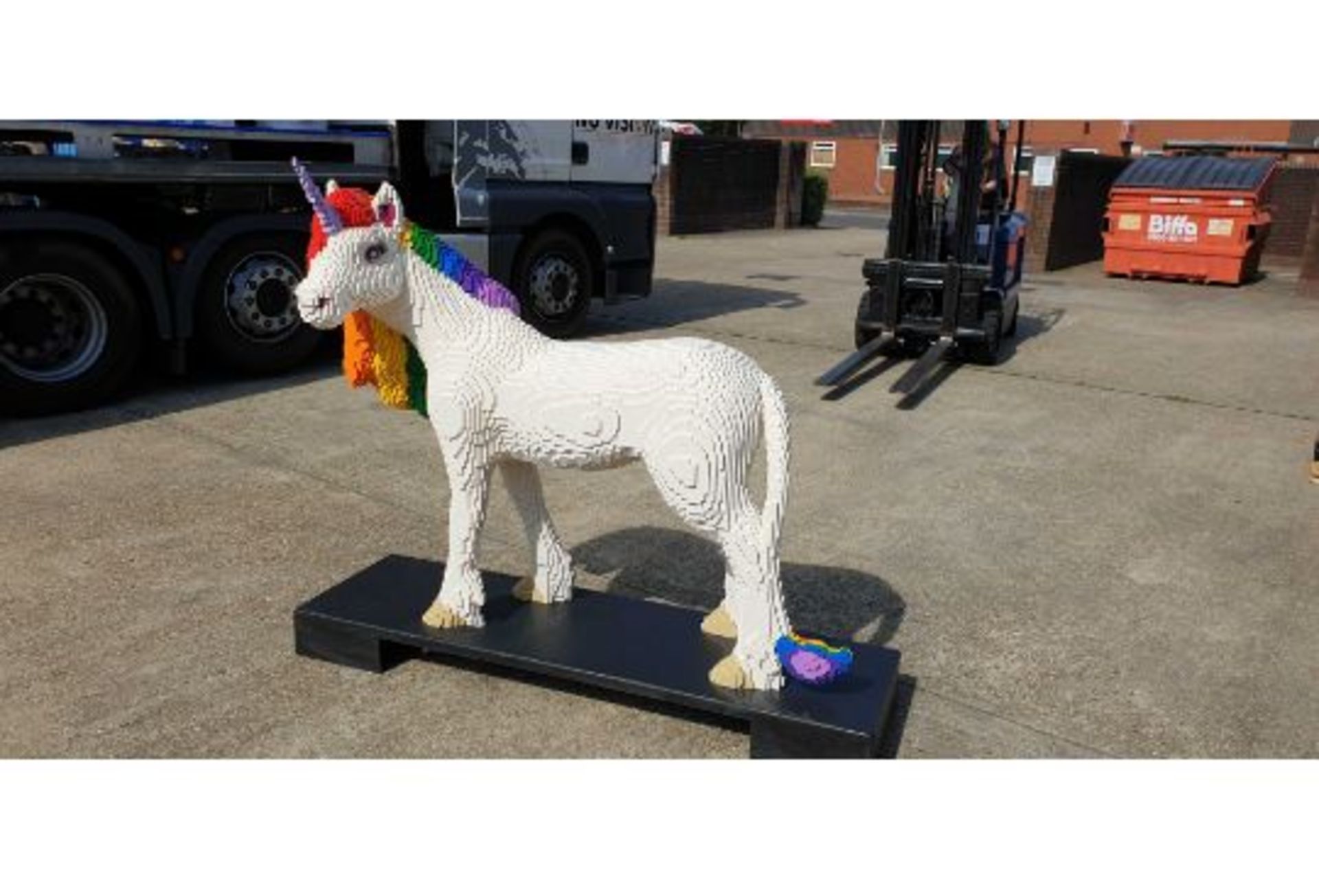 Large Unicorn Plastic Brick Statue - Image 2 of 2