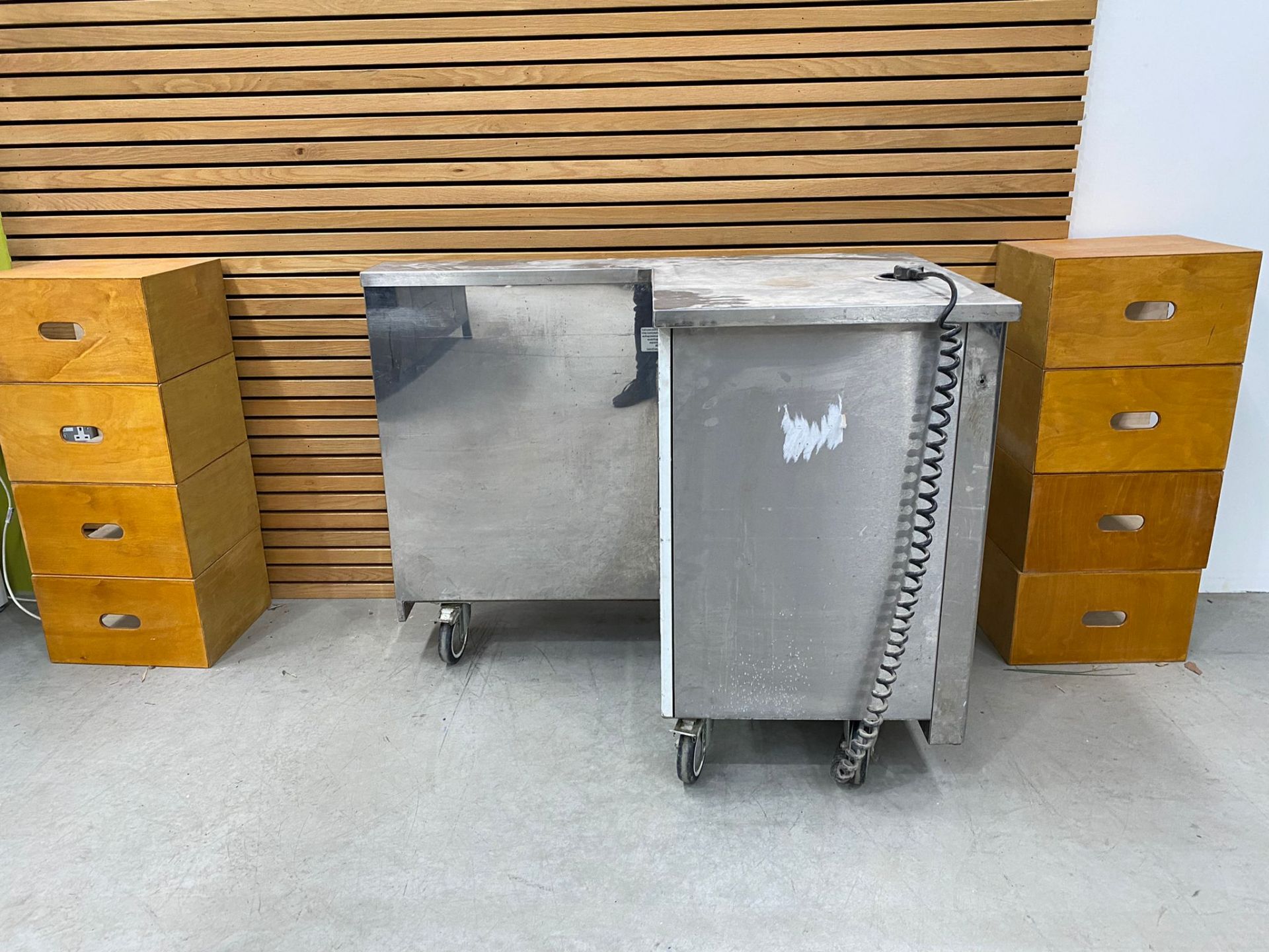 Stainless Steel Servery Counter On Wheels - Image 4 of 5