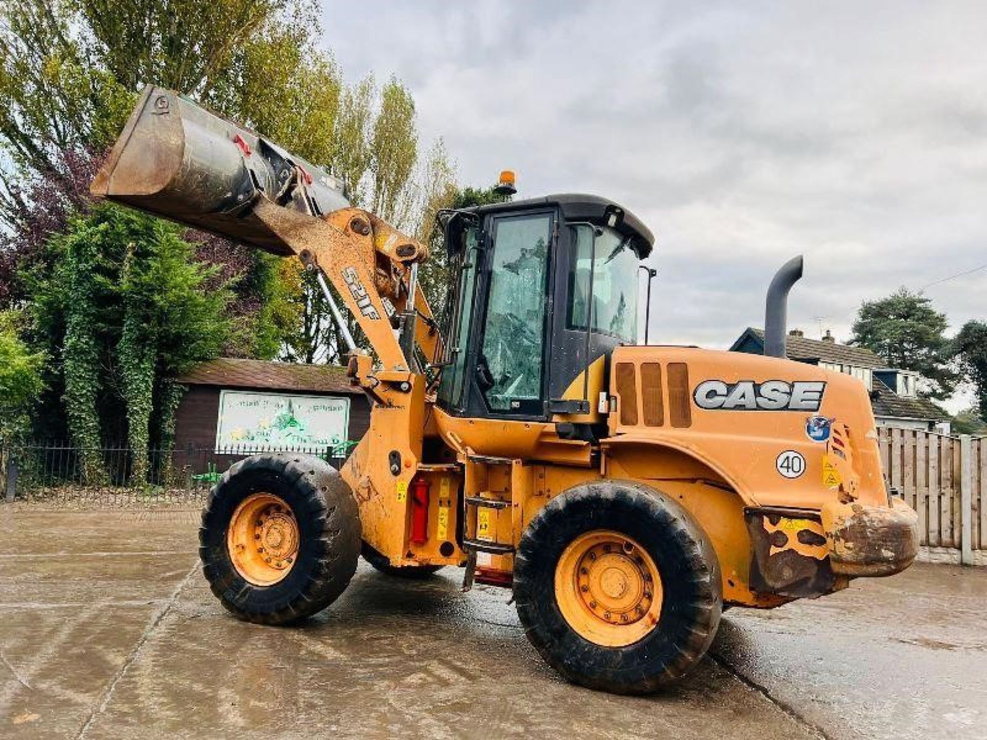 Case 521f 4wd Loading Shovel * Year 2012 * C/W Bucket - Image 10 of 12