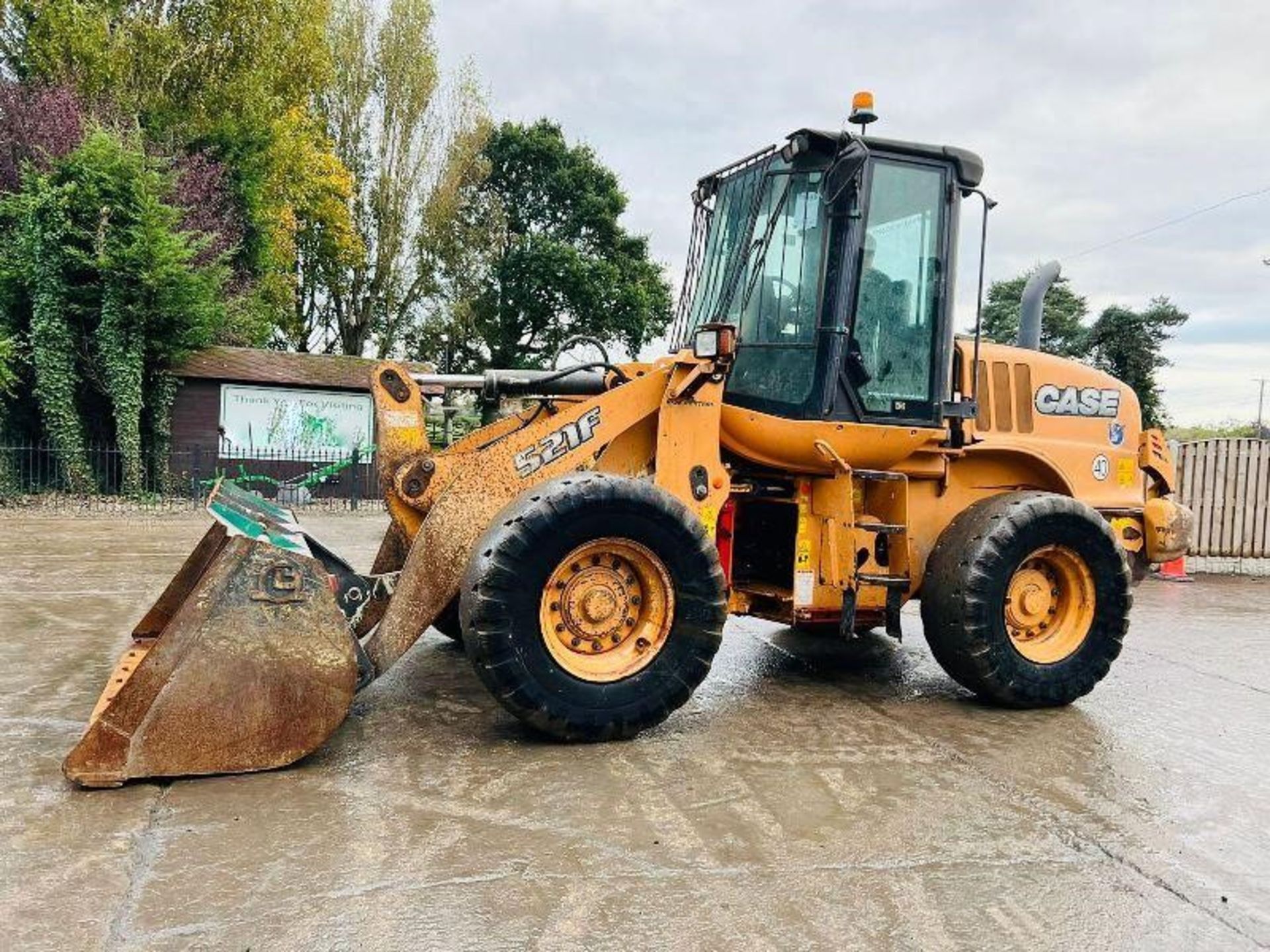 Case 521f 4wd Loading Shovel * Year 2012 * C/W Bucket - Image 9 of 12