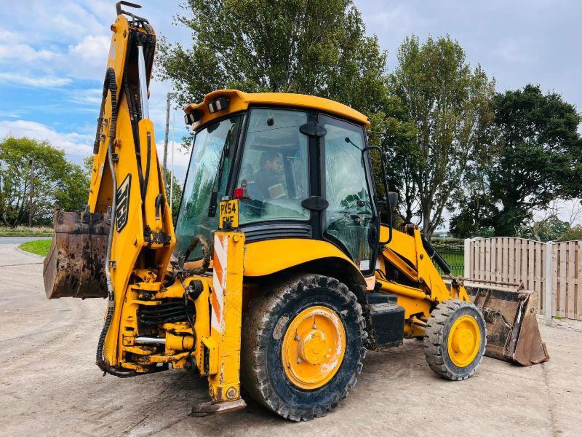 Jcb 3cx Project 21 4wd Backhoe Digger * Year 2005 * C/W Manual Gear Box - Image 5 of 11