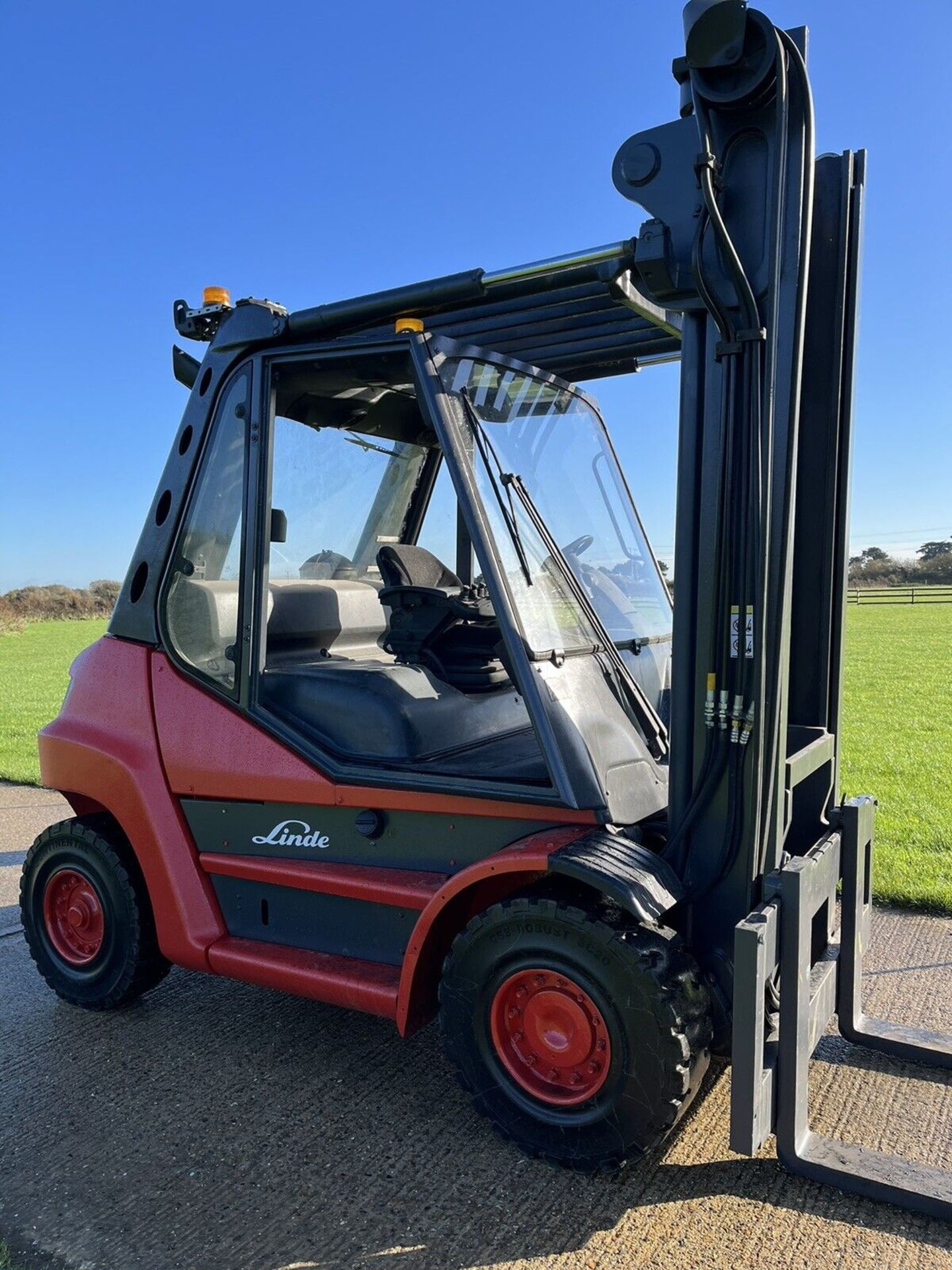 Linde H70 Diesel Forklift Truck - Image 2 of 5