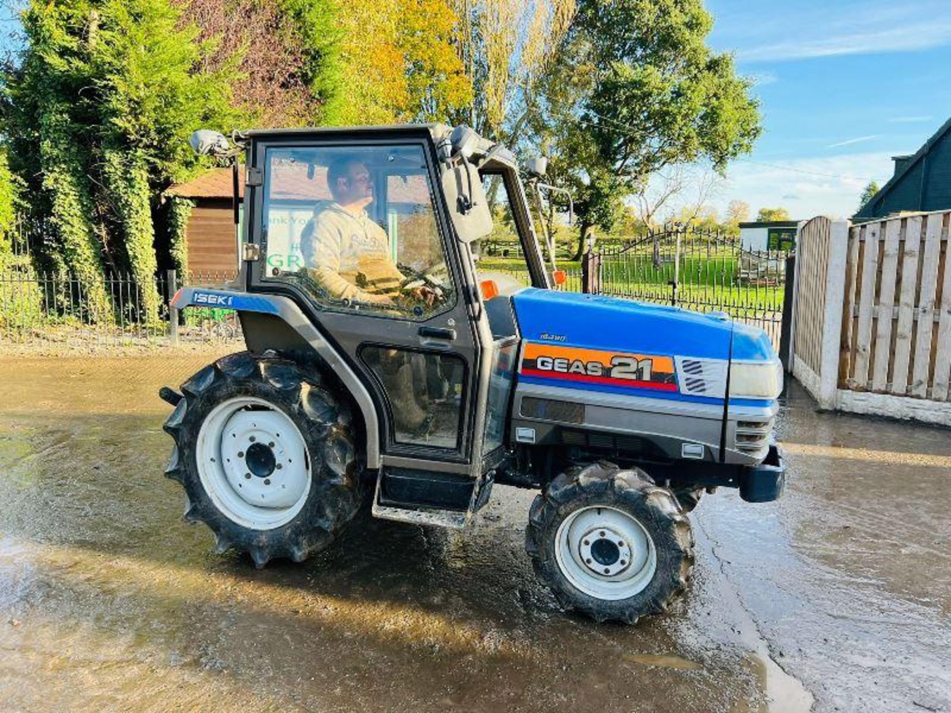 Iseki Tg21 4wd Compac Tractor * 1162 Hours * C/W Rear Linkage - Image 6 of 14